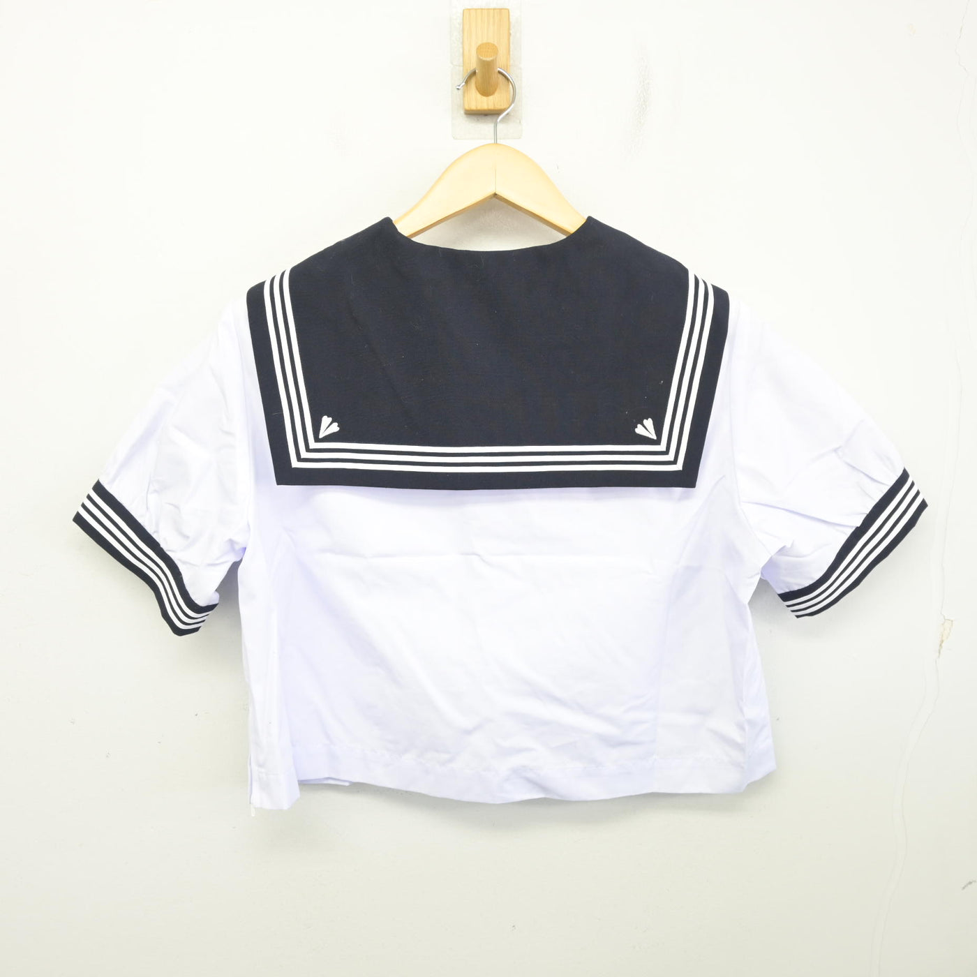 【中古】茨城県 鉾田第二高等学校 女子制服 2点 (セーラー服・スカート) sf098645