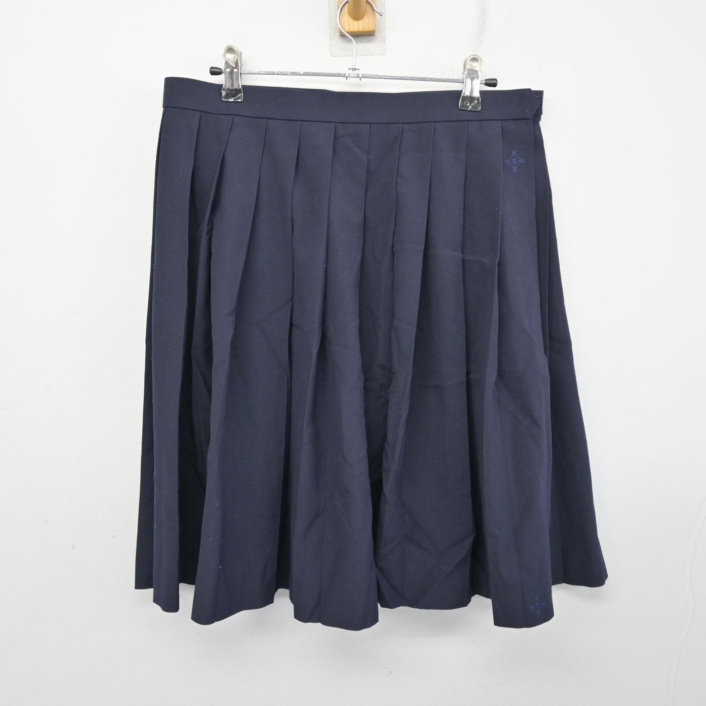 【中古】茨城県 鉾田第二高等学校 女子制服 2点 (セーラー服・スカート) sf098645
