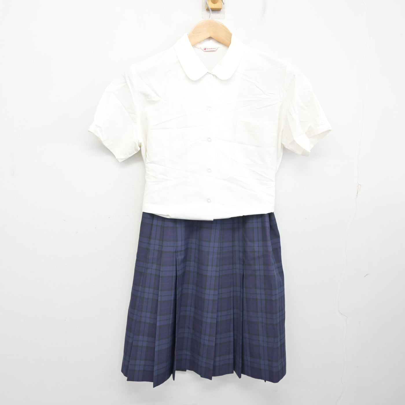 【中古】香川県 高松商業高等学校 女子制服 2点 (シャツ・スカート) sf098651