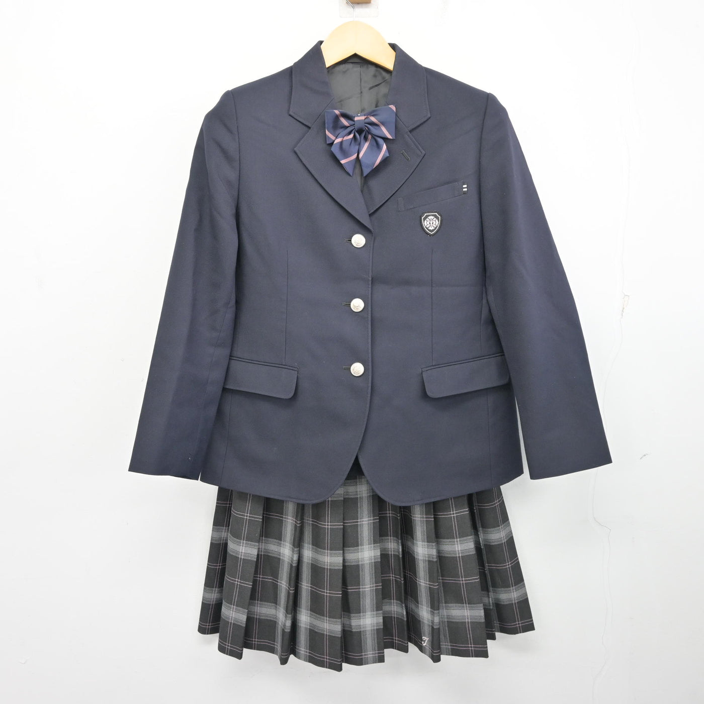 【中古】山形県 高畠高等学校 女子制服 3点 (ブレザー・スカート) sf098653