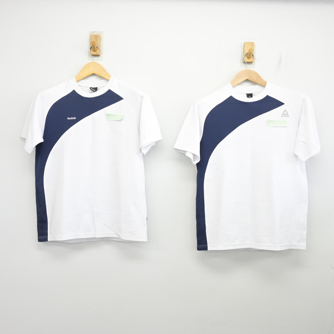 【中古】神奈川県 寒川高等学校 女子制服 2点 (体操服 上) sf098803