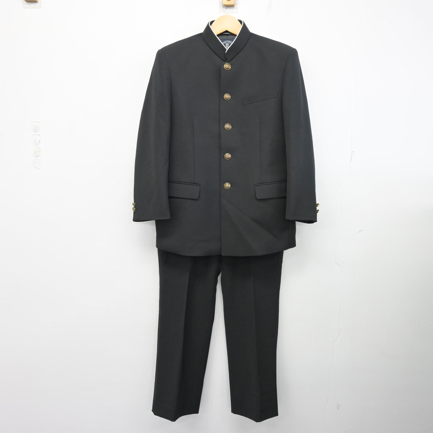【中古】神奈川県 寒川中学校 男子制服 4点 (学ラン・ズボン) sf098830