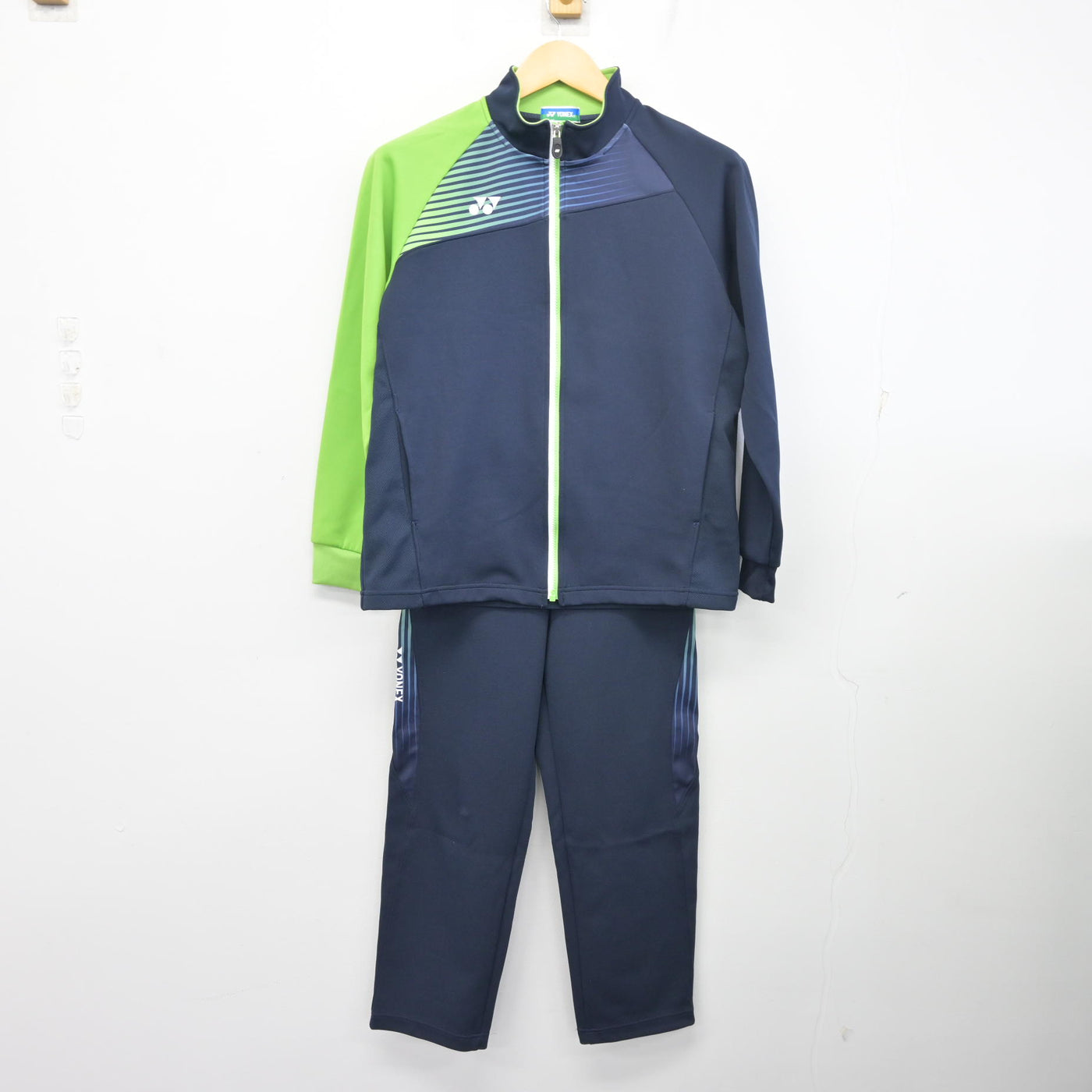 【中古】北海道 北海道紋別高等養護学校 女子制服 2点 (ジャージ 上・ジャージ 下) sf098839