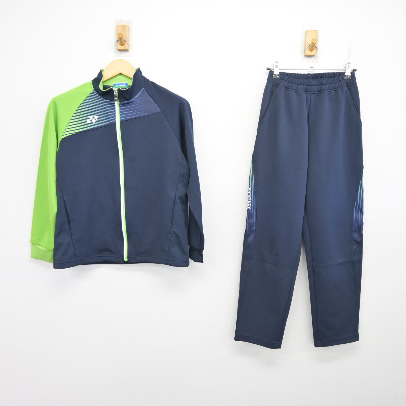 【中古】北海道 北海道紋別高等養護学校 女子制服 2点 (ジャージ 上・ジャージ 下) sf098839