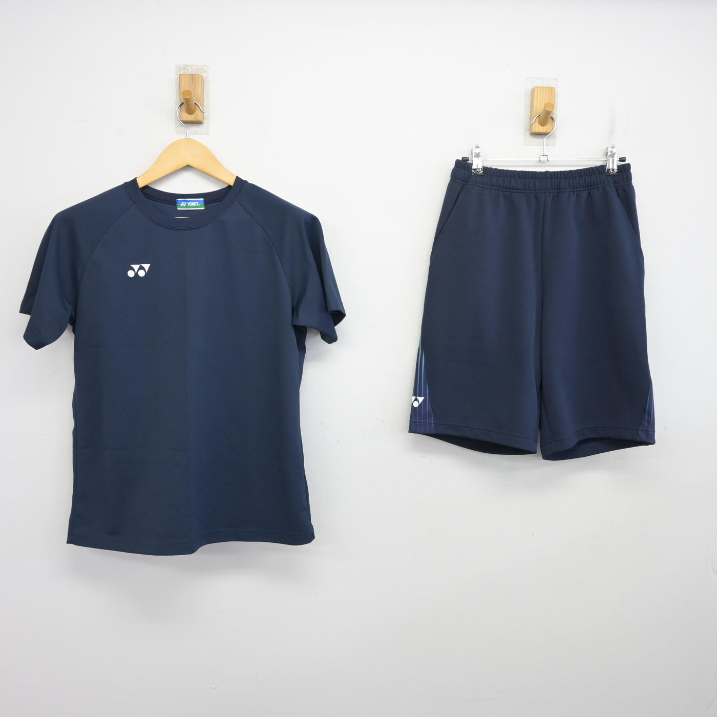 【中古】北海道 北海道紋別高等養護学校 女子制服 2点 (体操服 上・体操服 下) sf098841