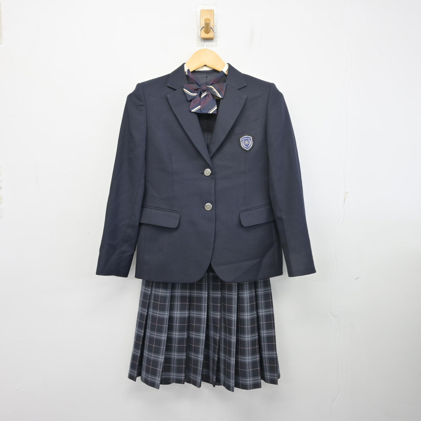 【中古】東京都 中台中学校 女子制服 4点 (ブレザー・スカート) sf098842