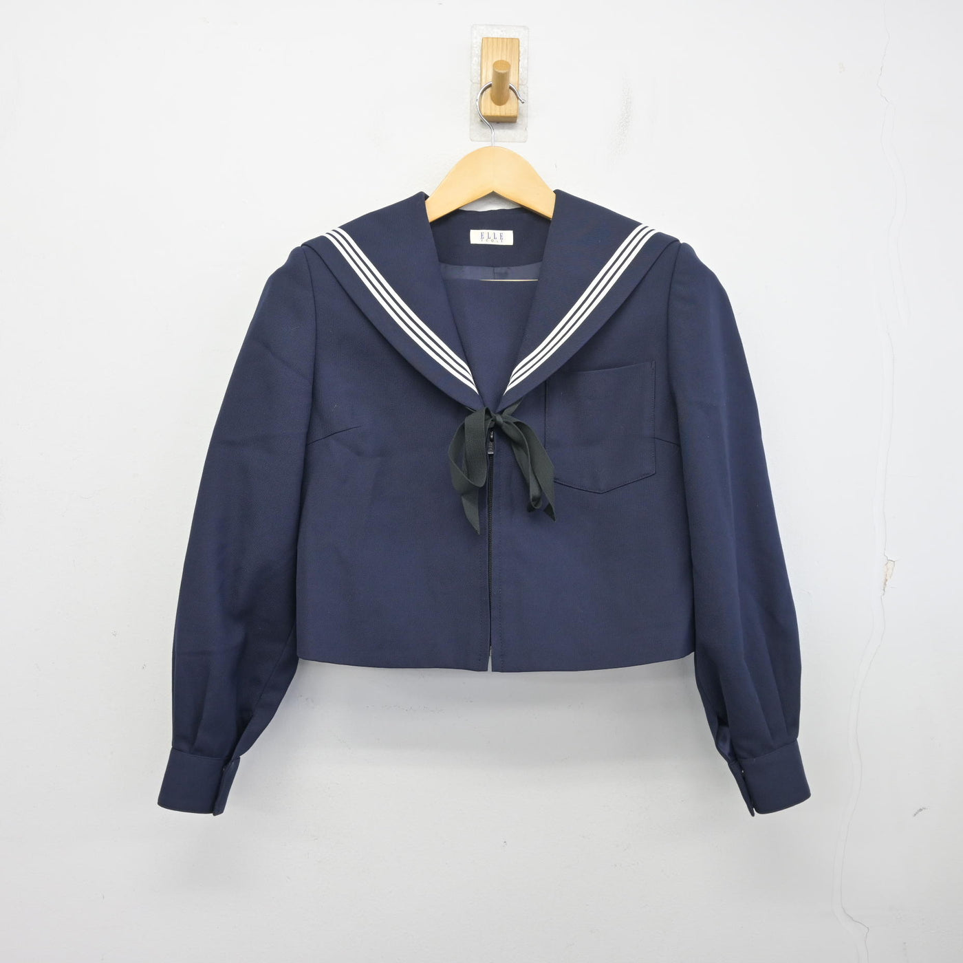 【中古】愛知県 尾西第一中学校/旧制服 女子制服 4点 (セーラー服・スカート) sf098850