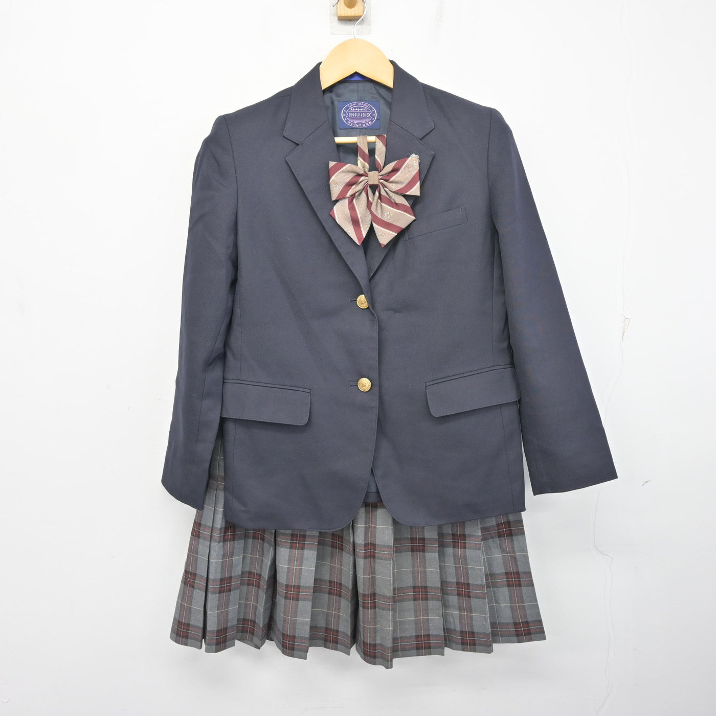 【中古】茨城県 坂東総合高等学校 女子制服 4点 (ブレザー・スカート) sf098869
