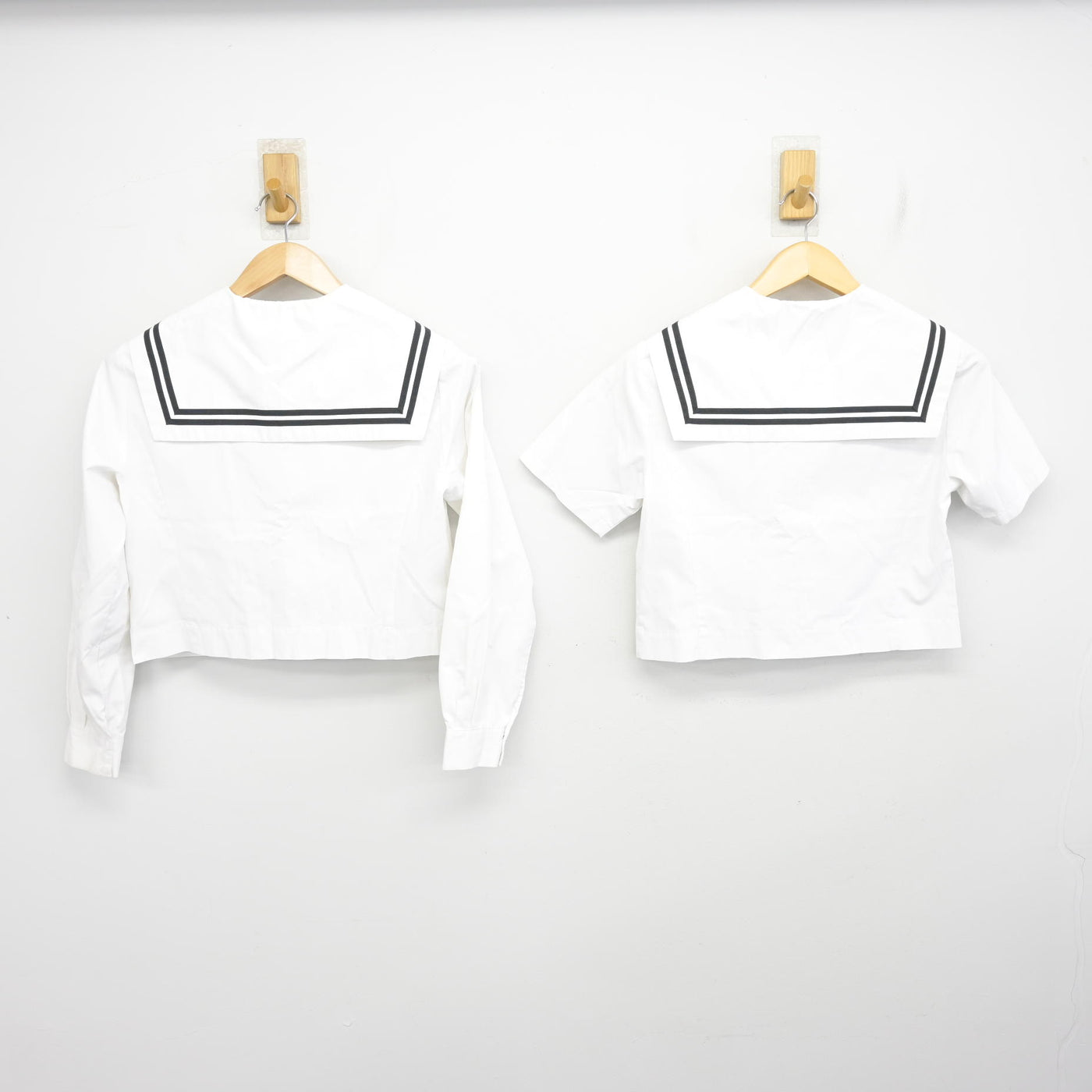 【中古】愛知県 大府北中学校 女子制服 2点 (セーラー服) sf098895
