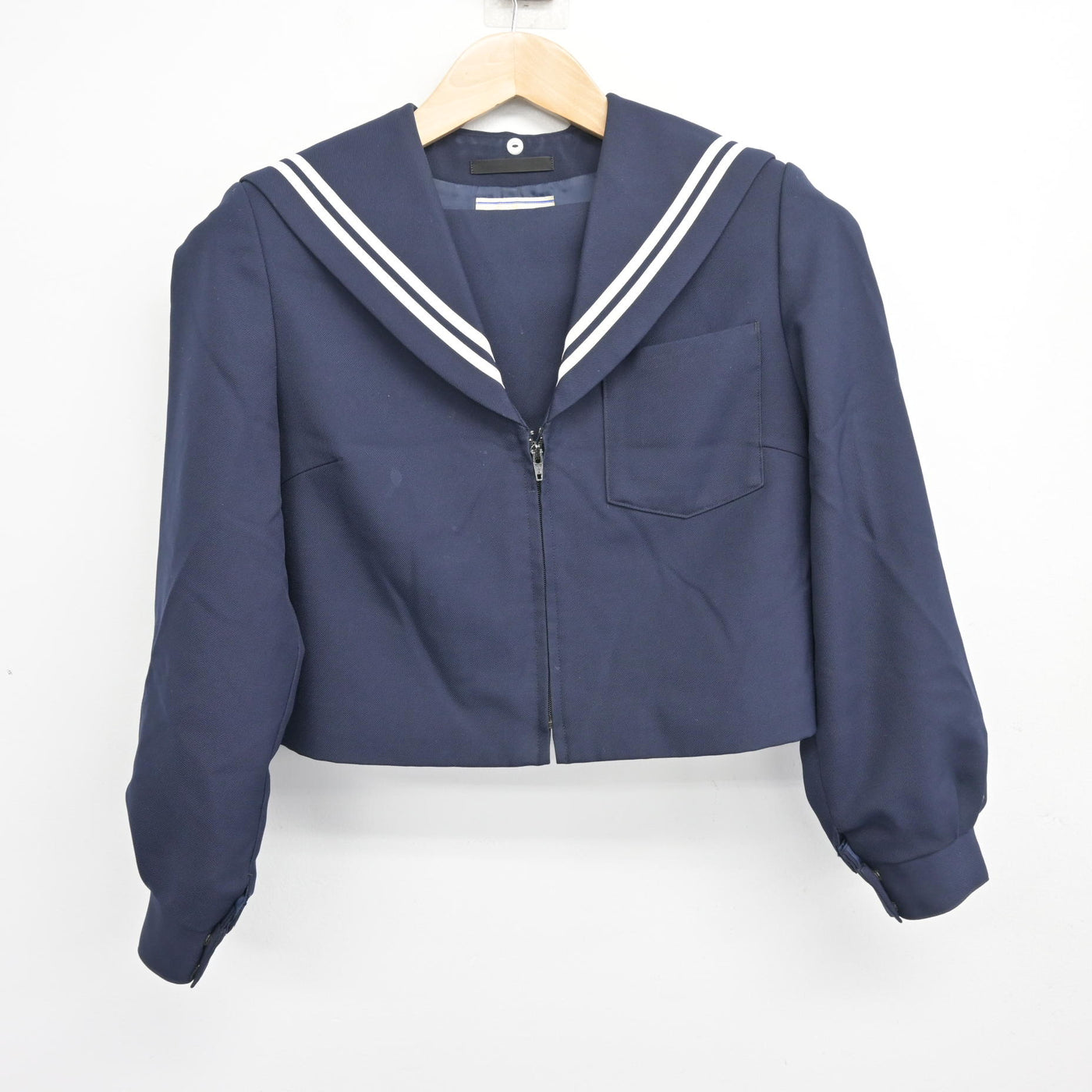 【中古】愛知県 大府北中学校 女子制服 2点 (セーラー服・セーラー服) sf098896