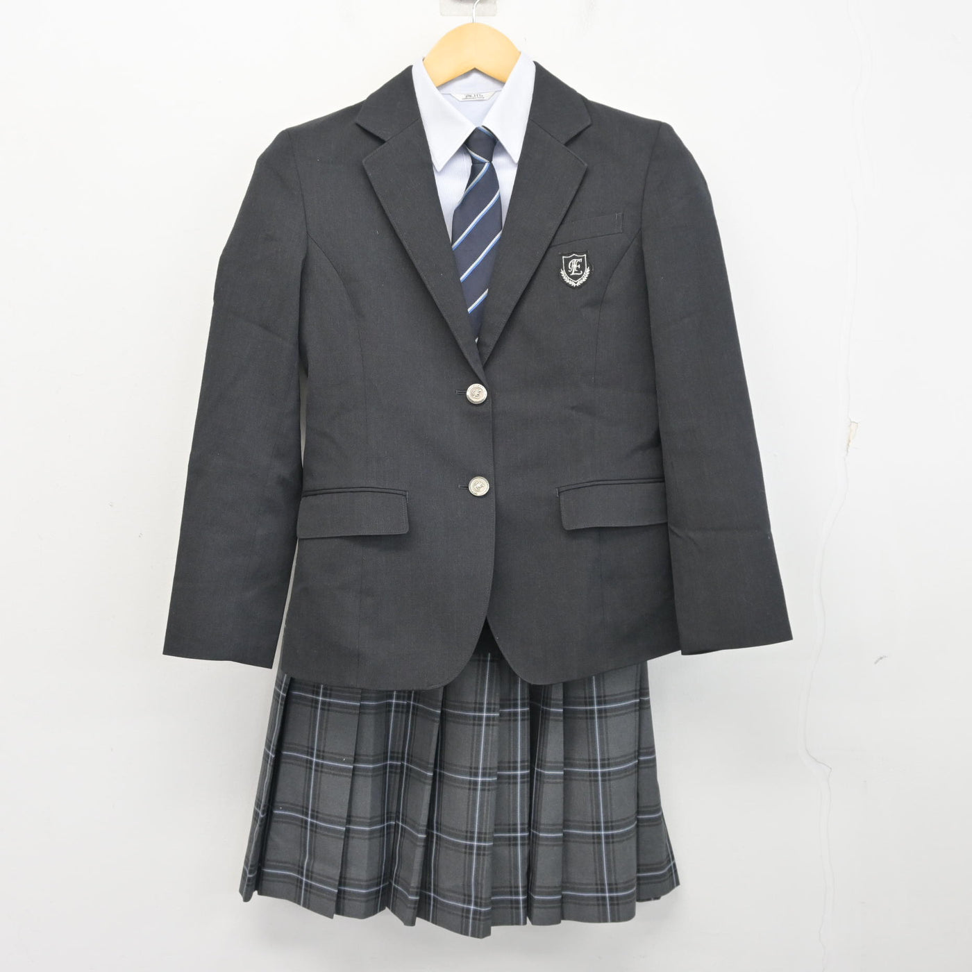 【中古】静岡県 浜松東高等学校 女子制服 4点 (ブレザー・シャツ・スカート) sf098916