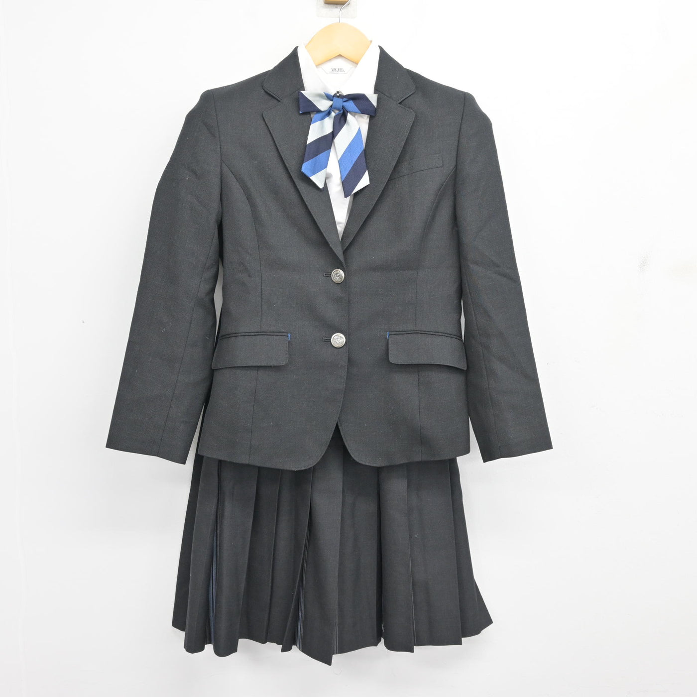 【中古】福岡県 福翔高等学校 女子制服 4点 (ブレザー・シャツ・スカート) sf098932