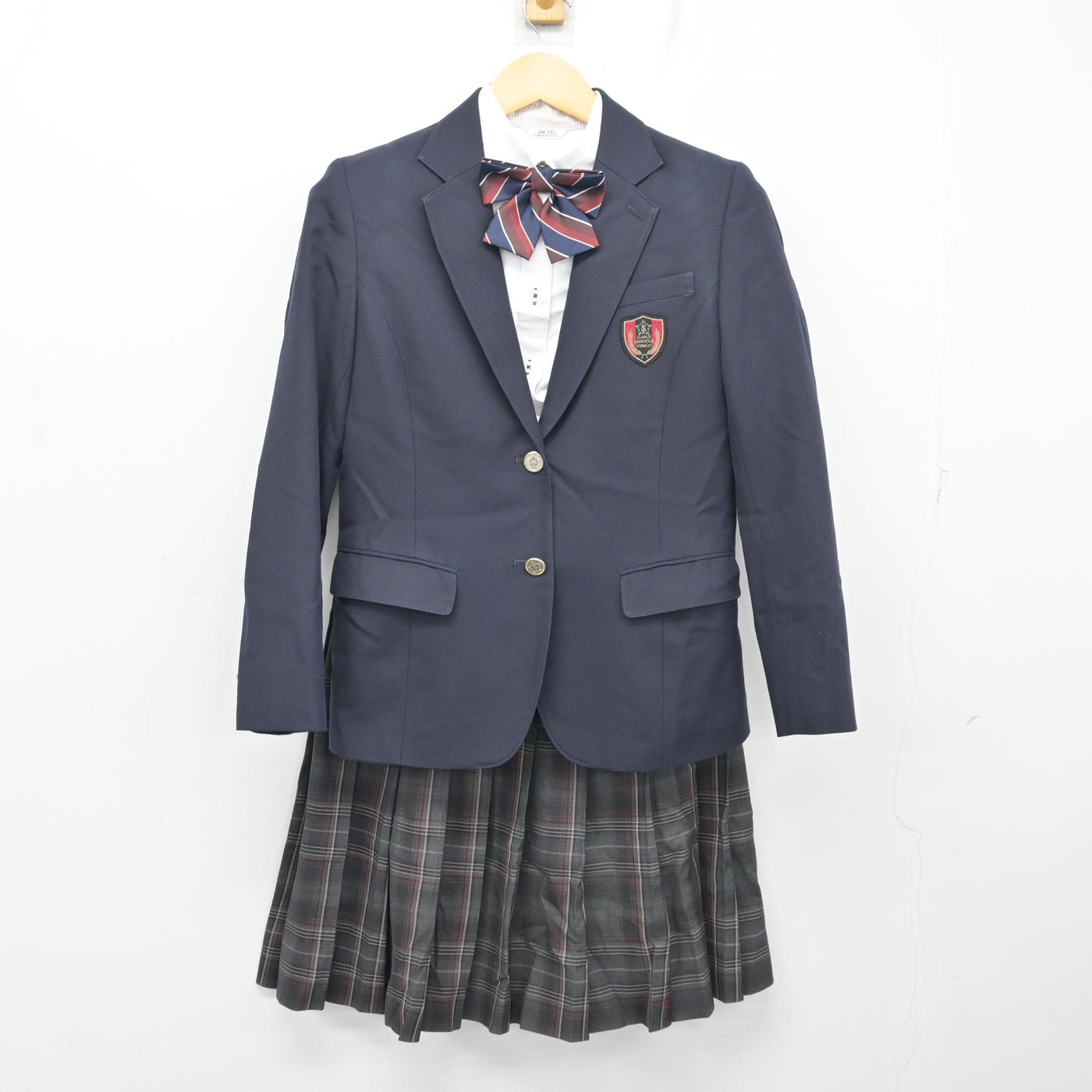 【中古】新潟県 新潟第一高等学校 女子制服 4点 (ブレザー・シャツ・スカート) sf098947