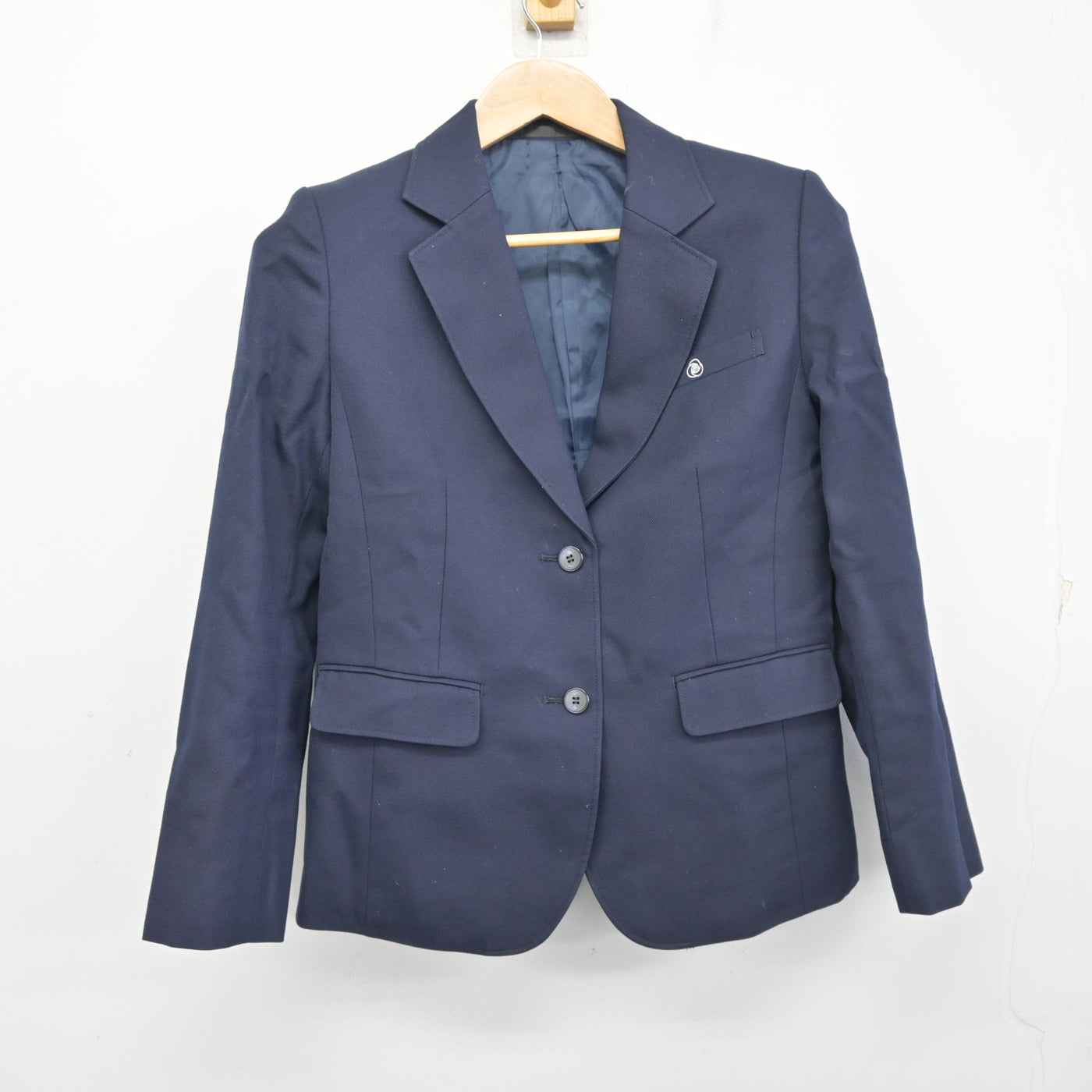 【中古】滋賀県 草津東高等学校 女子制服 3点 (ブレザー・スカート) sf098953