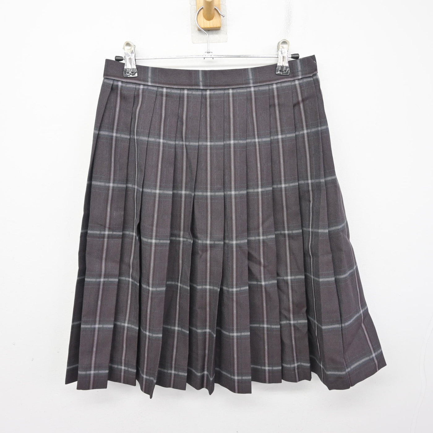 【中古】秋田県 秋田令和高等学校 女子制服 4点 (ブレザー・ニットベスト・スカート) sf098981