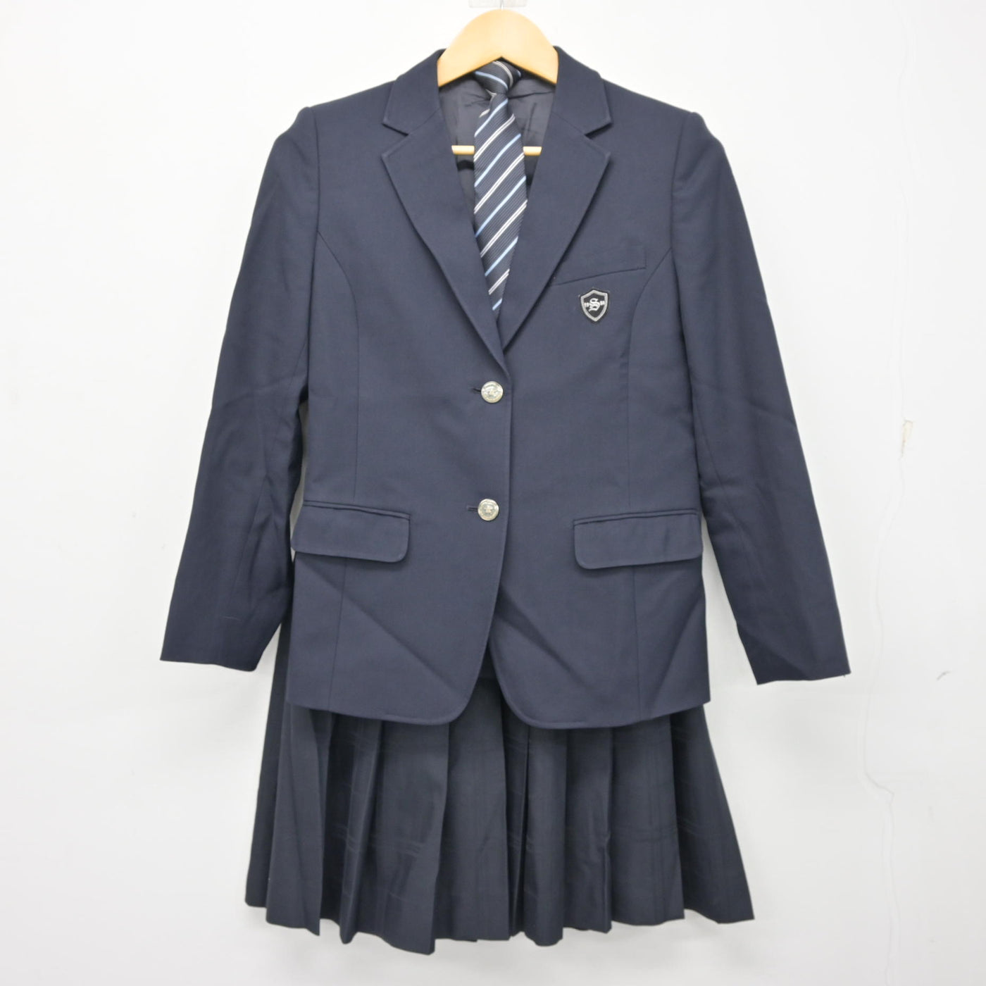 【中古】福岡県 須恵高等学校 女子制服 3点 (ブレザー・スカート) sf099007