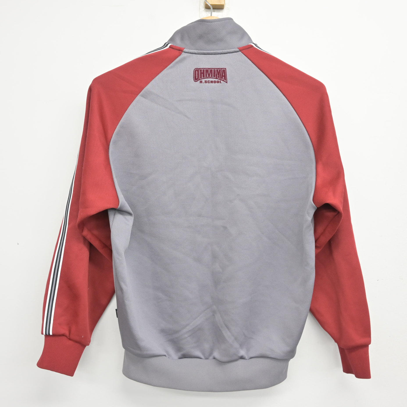 【中古】埼玉県 大宮高等学校 女子制服 3点 (ジャージ 上・ジャージ 下・体操服 下) sf099016