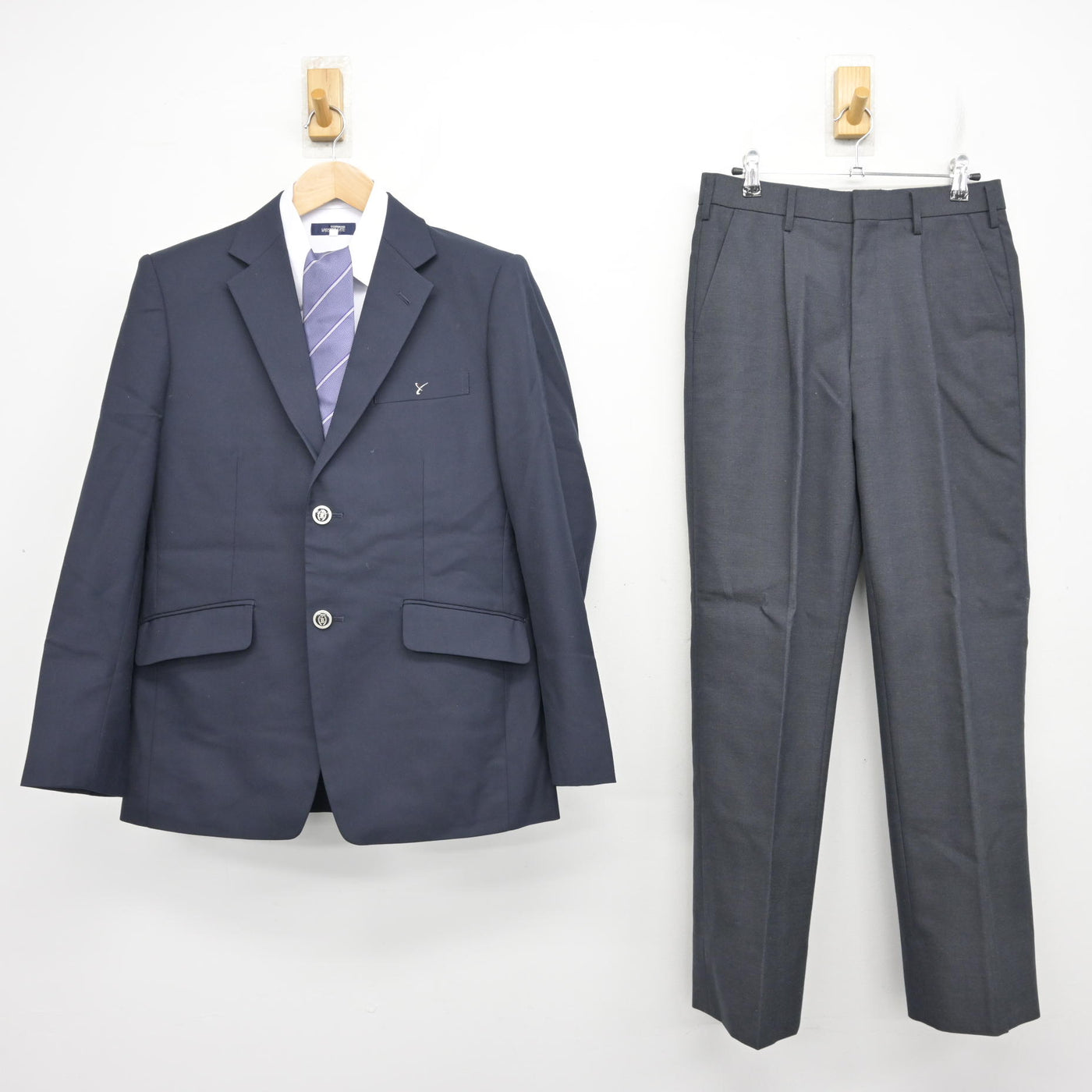 【中古】埼玉県 山村学園高等学校 男子制服 4点 (ブレザー・シャツ・ズボン) sf099018