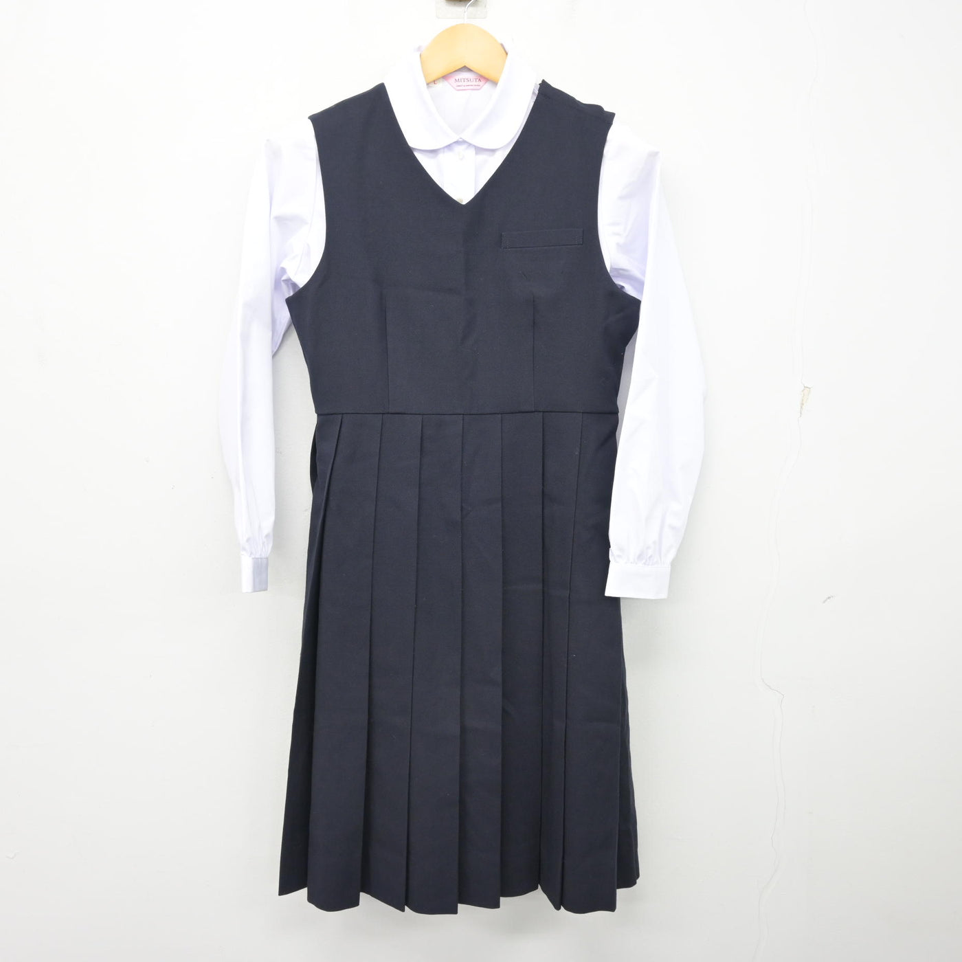 【中古】熊本県 嘉島中学校 女子制服 2点 (シャツ・ジャンパースカート) sf099036