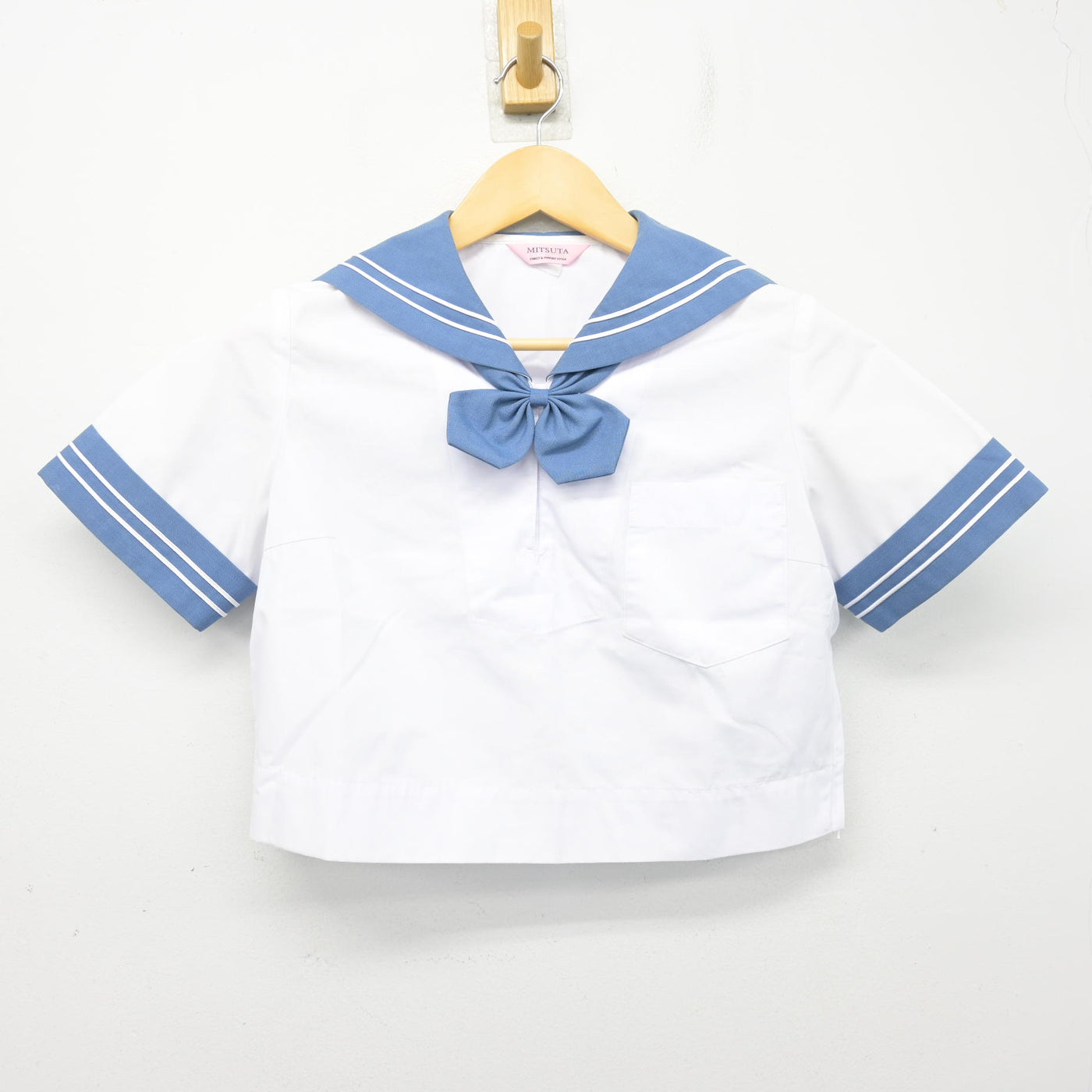 【中古】熊本県 嘉島中学校 女子制服 3点 (セーラー服・スカート) sf099037
