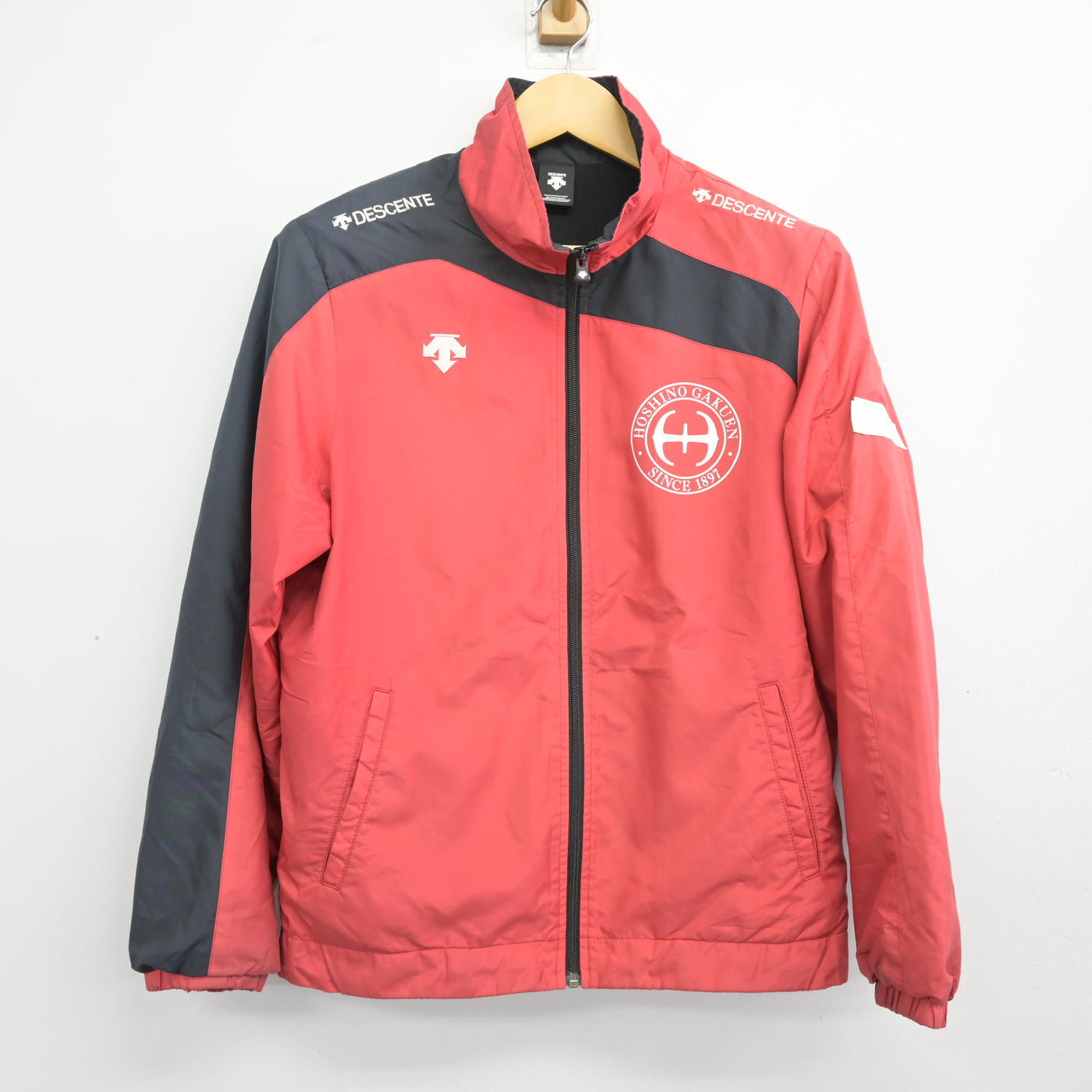 【中古】埼玉県 星野学園中学校・星野高等学校 / 陸上部 女子制服 2点 (その他アイテム・その他アイテム) sf099088