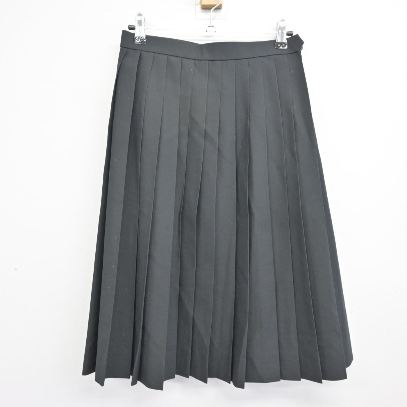 【中古】愛知県 幡豆中学校 女子制服 3点 (セーラー服・スカート) sf099094