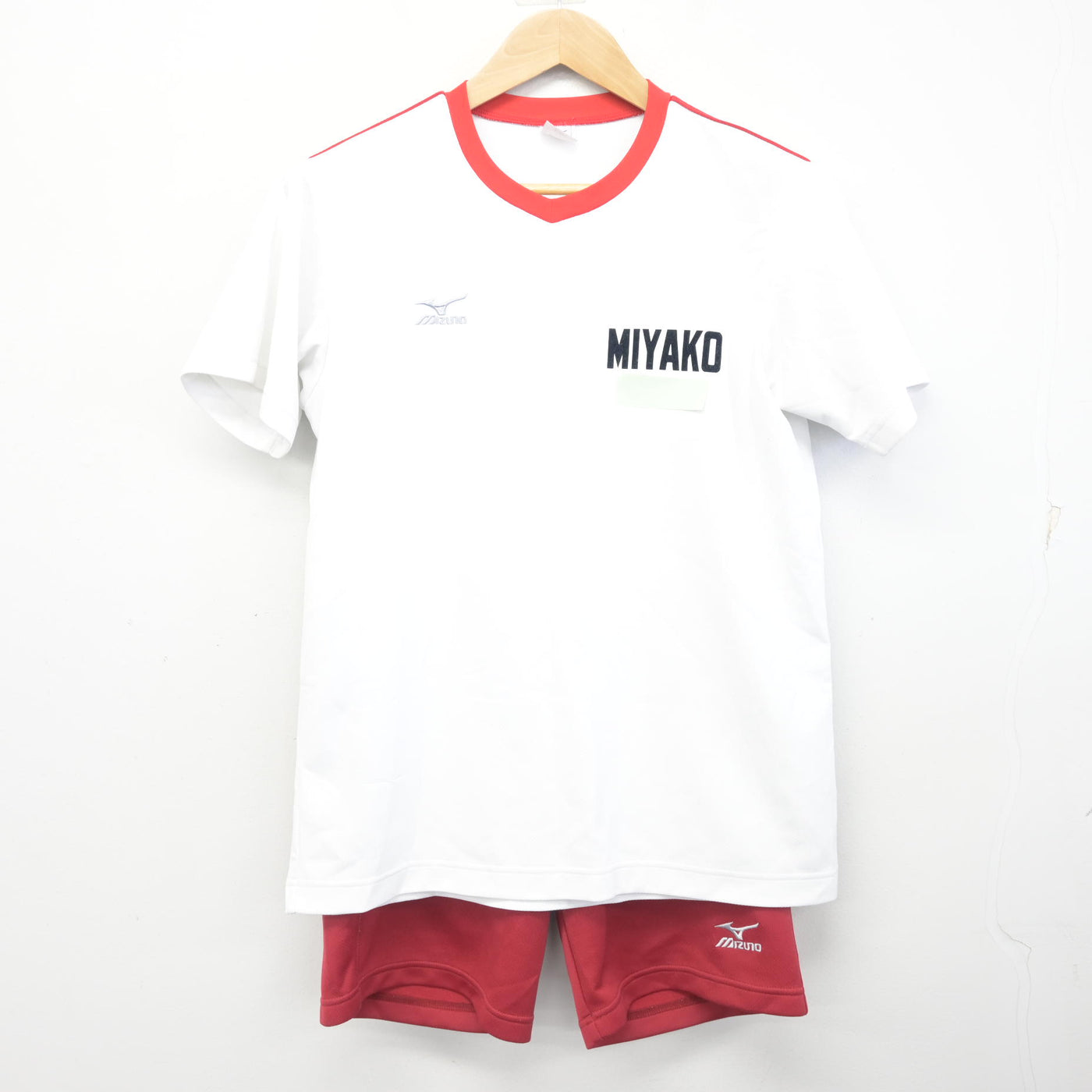 【中古】福岡県 京都高等学校 女子制服 2点 (体操服 上・体操服 下) sf099133