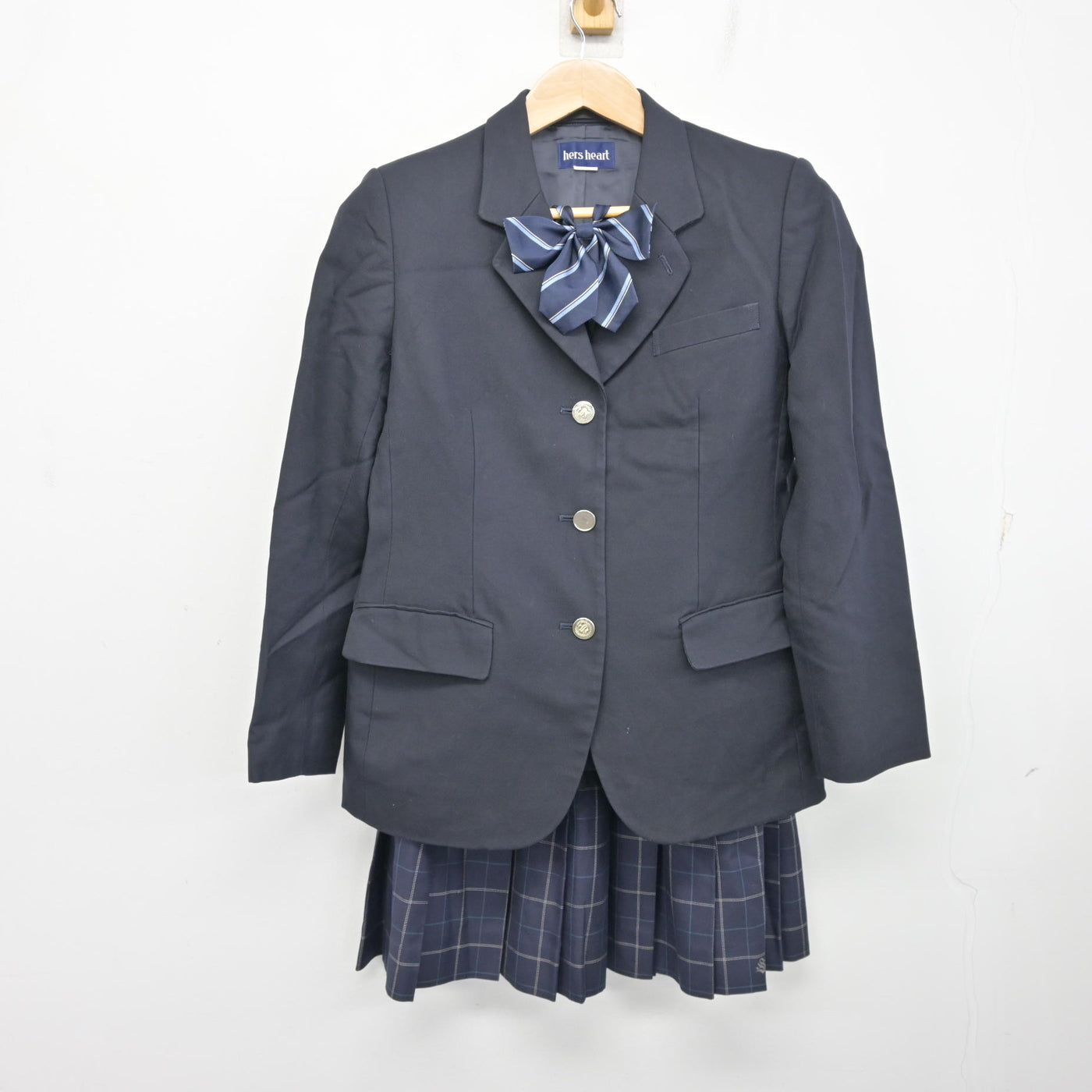 【中古】埼玉県 志木高等学校 女子制服 4点 (ブレザー・ニットベスト・スカート) sf099163