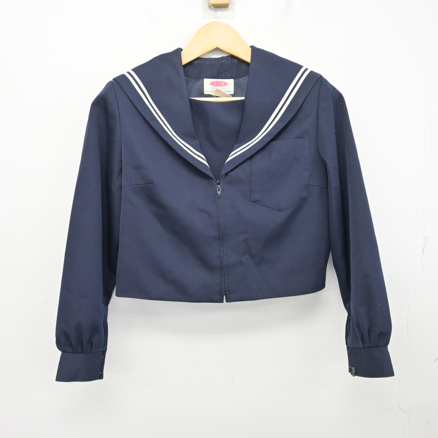 【中古】愛知県 横須賀中学校 女子制服 1点 (セーラー服) sf099171