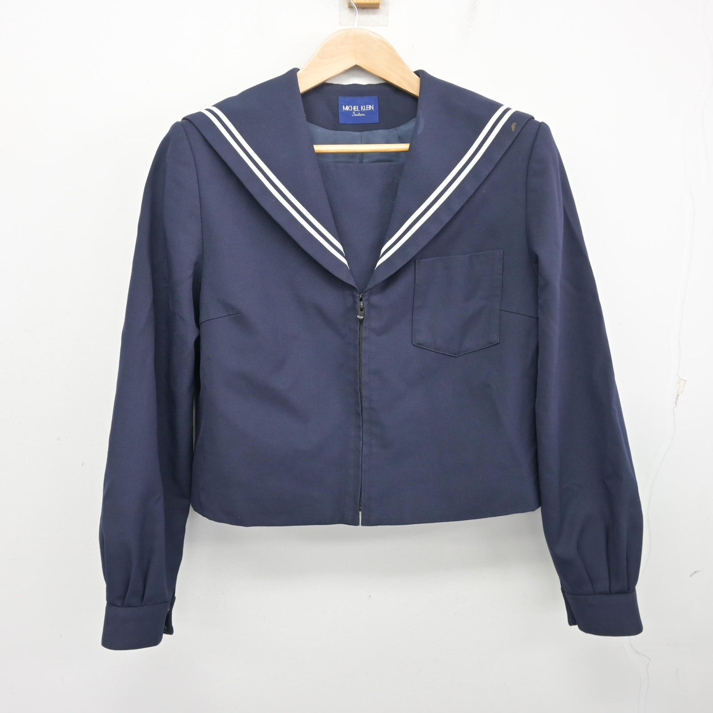 【中古】愛知県 横須賀中学校 女子制服 2点 (セーラー服・スカート) sf099172
