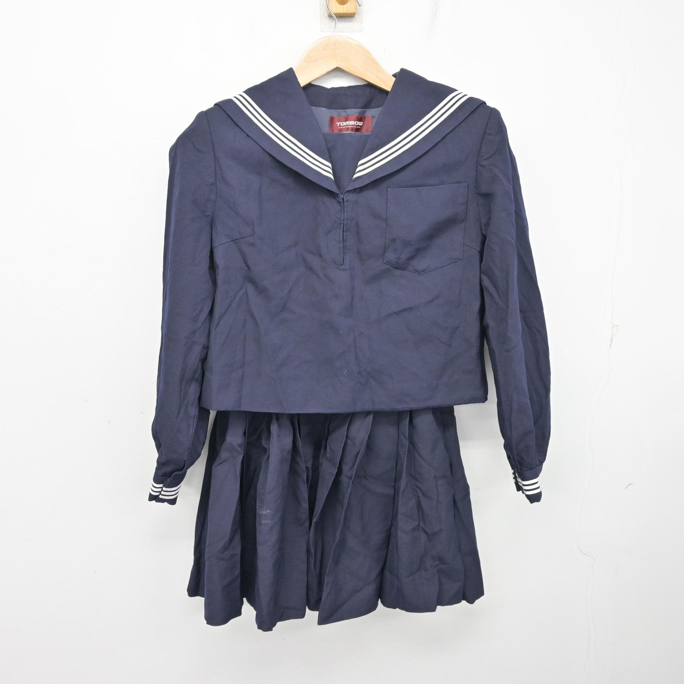 【中古】茨城県 高萩高等学校 女子制服 2点 (セーラー服・スカート) sf099177