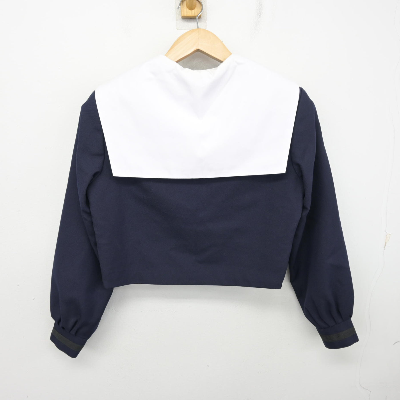 【中古】愛知県 明和高等学校 女子制服 3点 (セーラー服・スカート) sf099187