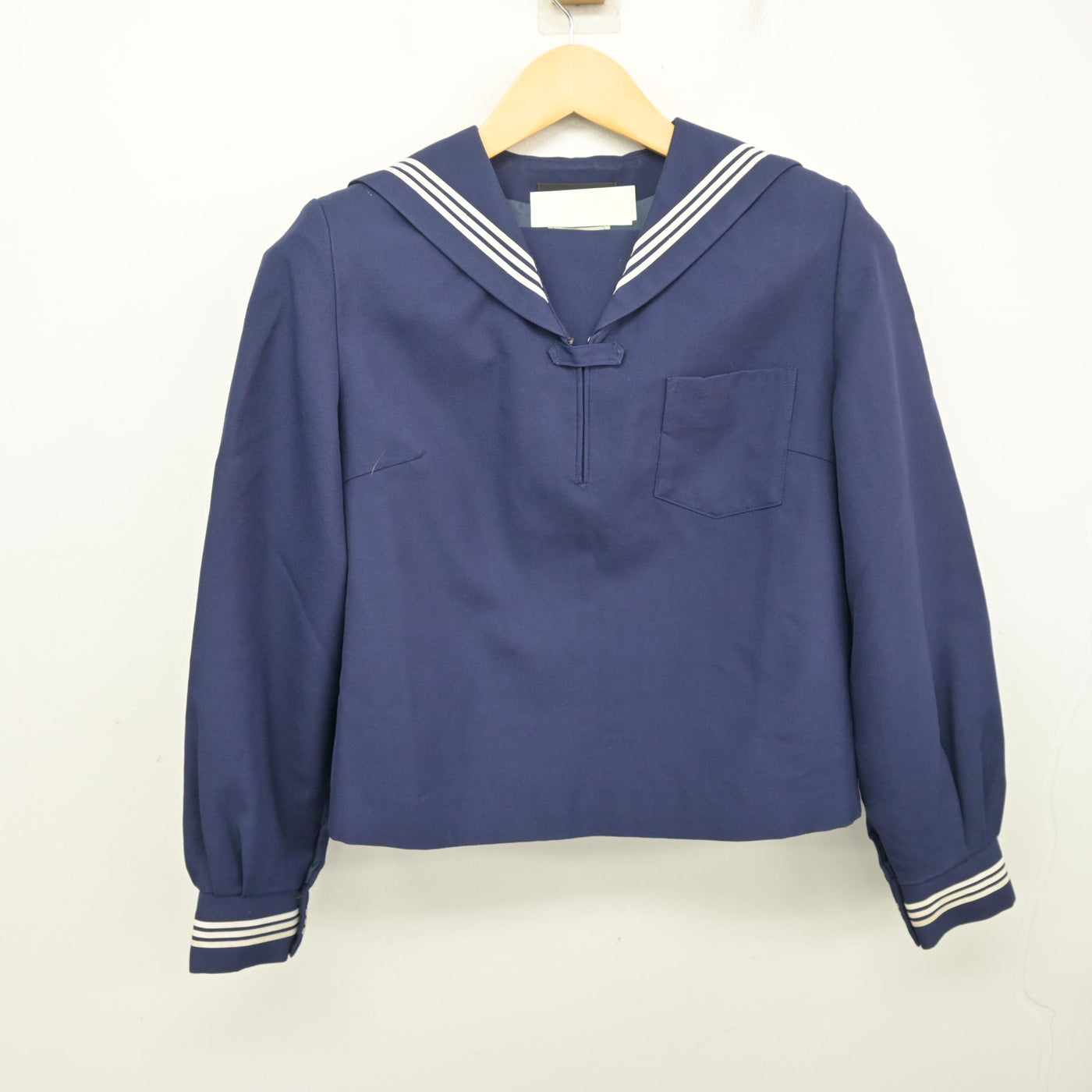 【中古】京都府 京都女子中学校 女子制服 2点 (セーラー服・スカート) sf099194