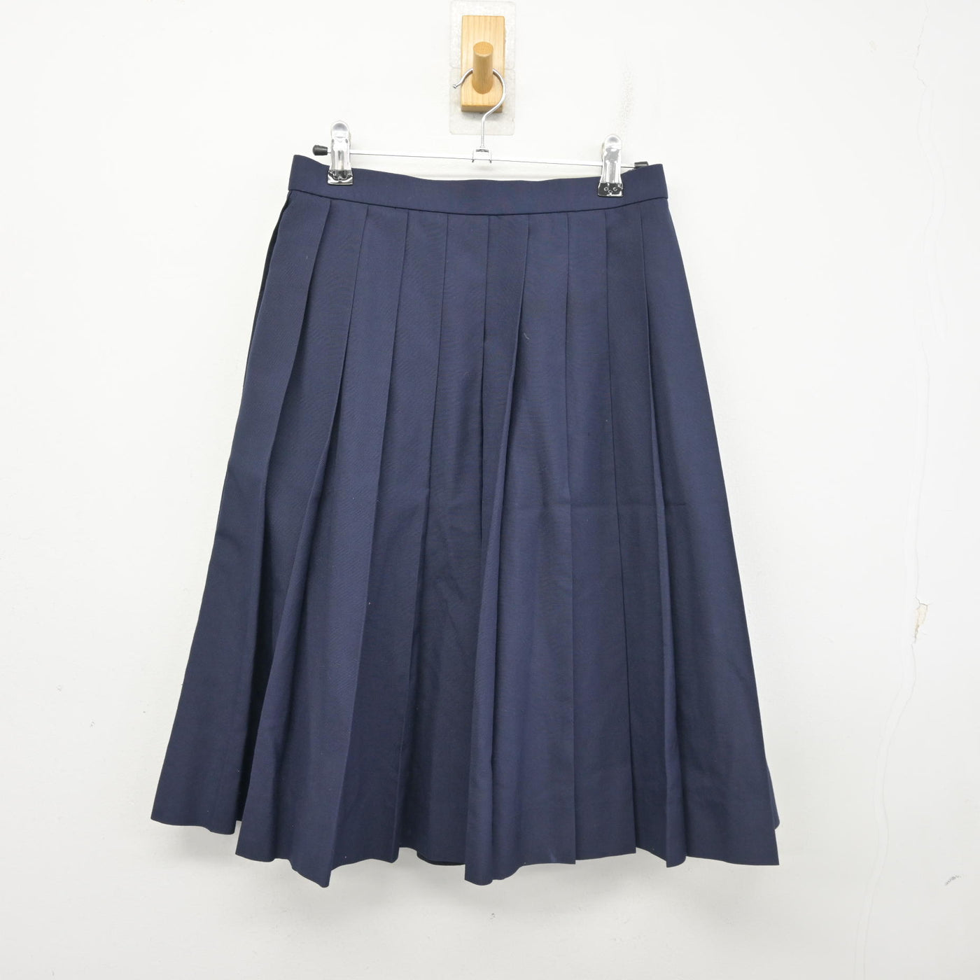 【中古】兵庫県 赤穂高等学校 女子制服 2点 (シャツ・スカート) sf099206