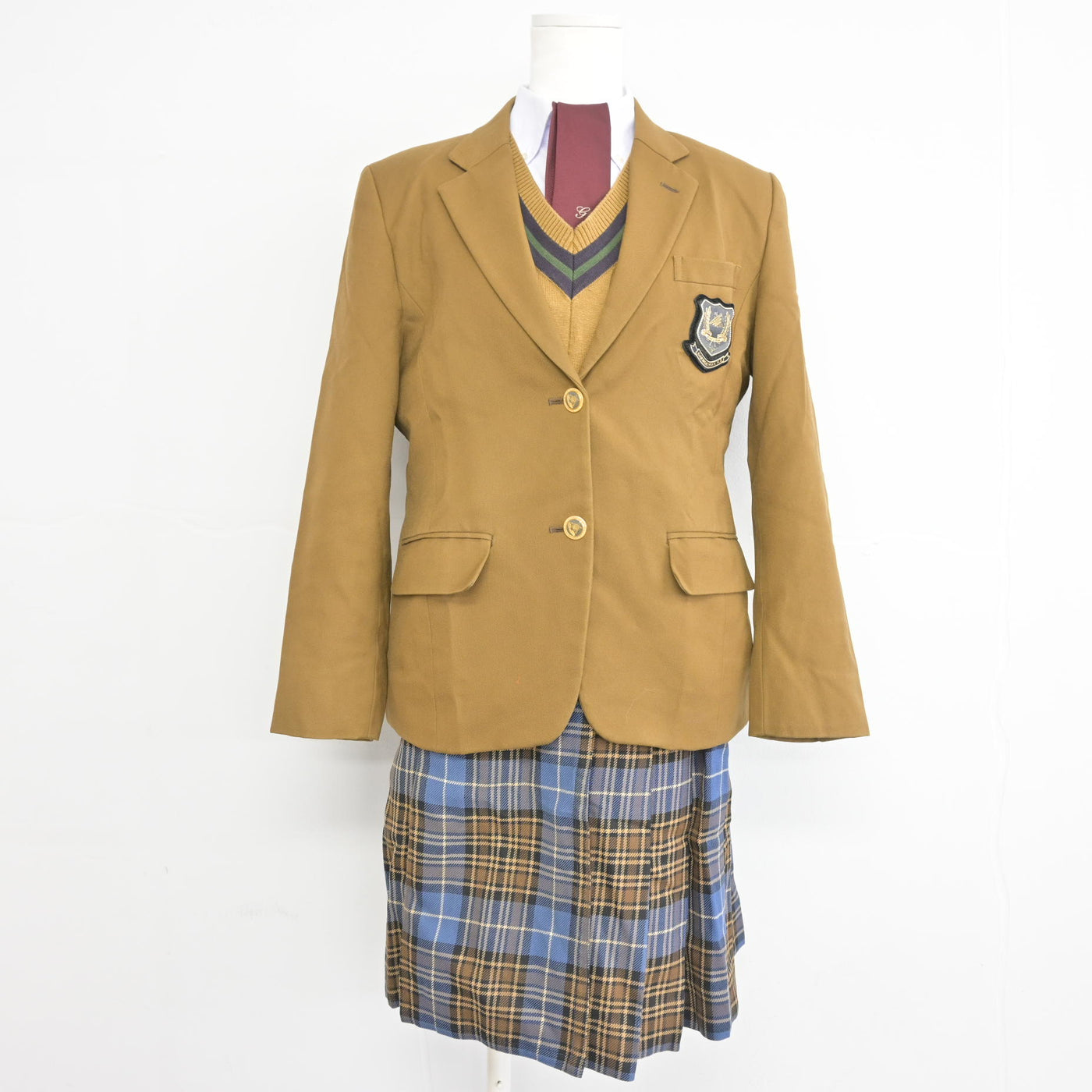 【中古】岡山県 岡山学芸館高等高校 女子制服 5点 (ブレザー・ニットベスト・シャツ・スカート) sf099225