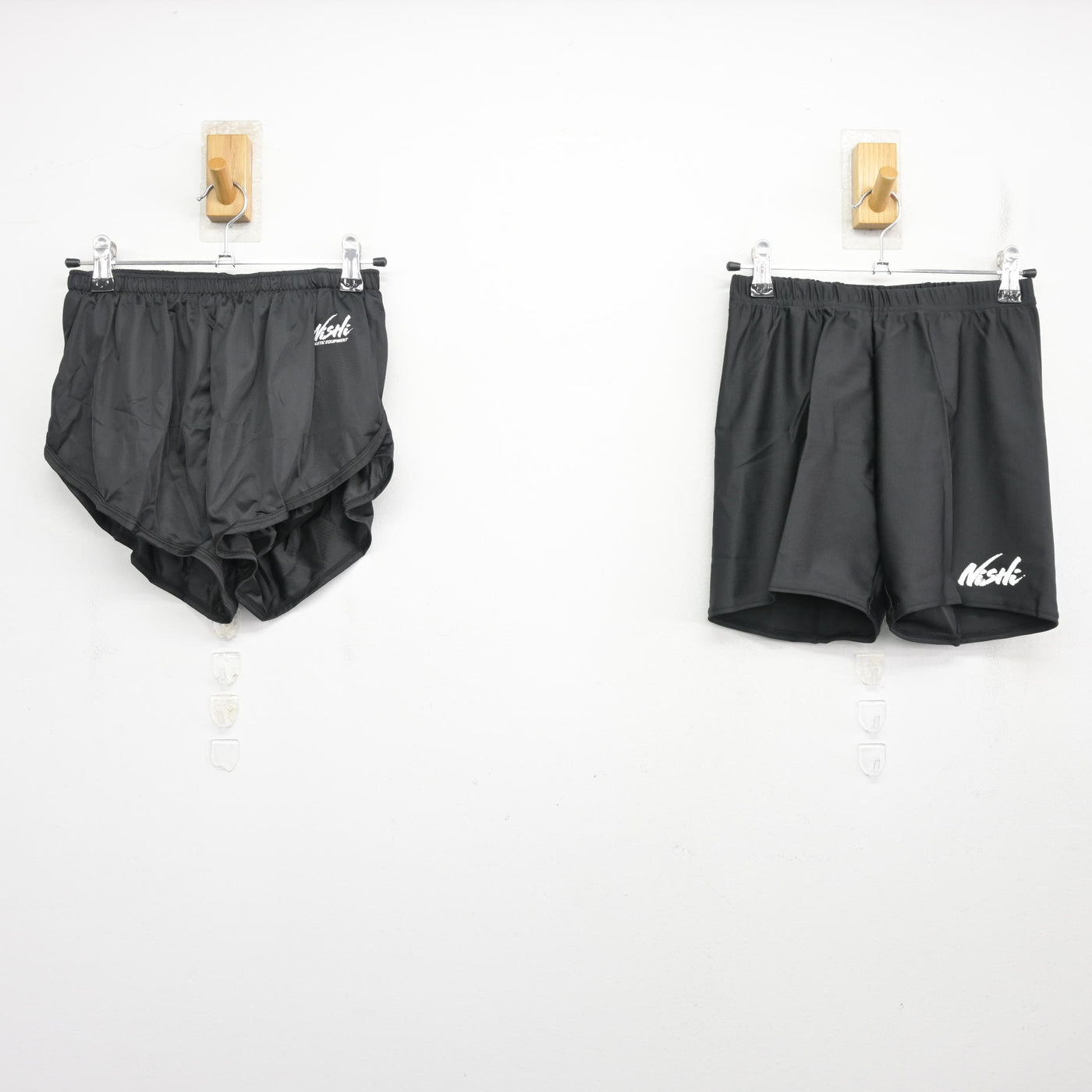 【中古】滋賀県 能登川中学校/陸上部ユニフォーム 男子制服 3点 (部活ユニフォーム 上・部活ユニフォーム 下・部活ユニフォーム 下) sf099268