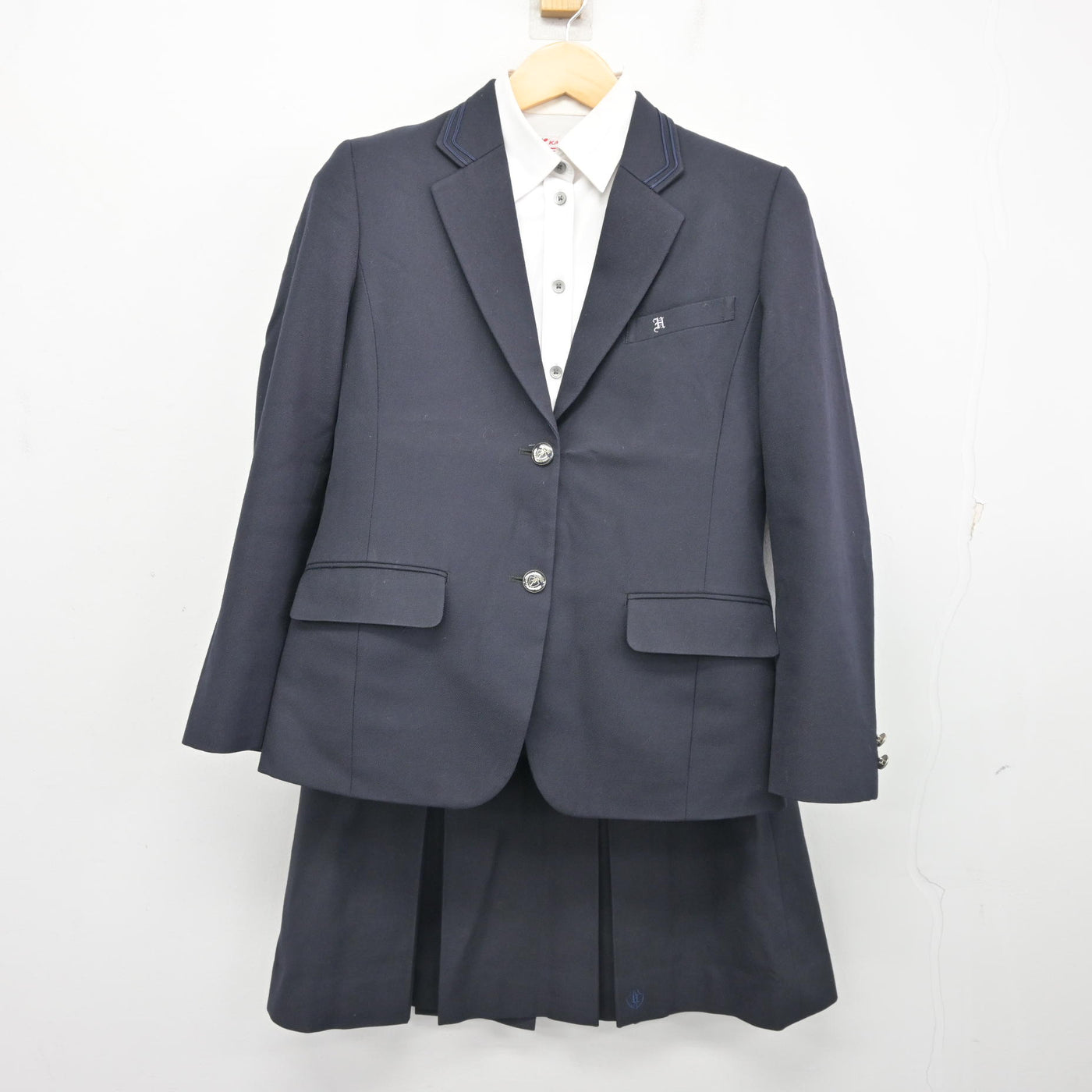 中古】滋賀県 八幡高等学校 女子制服 3点 (ブレザー・シャツ・スカート 中古】滋賀県 八幡高等学校 女子制服 3点 (ブレザー・シャツ・スカート