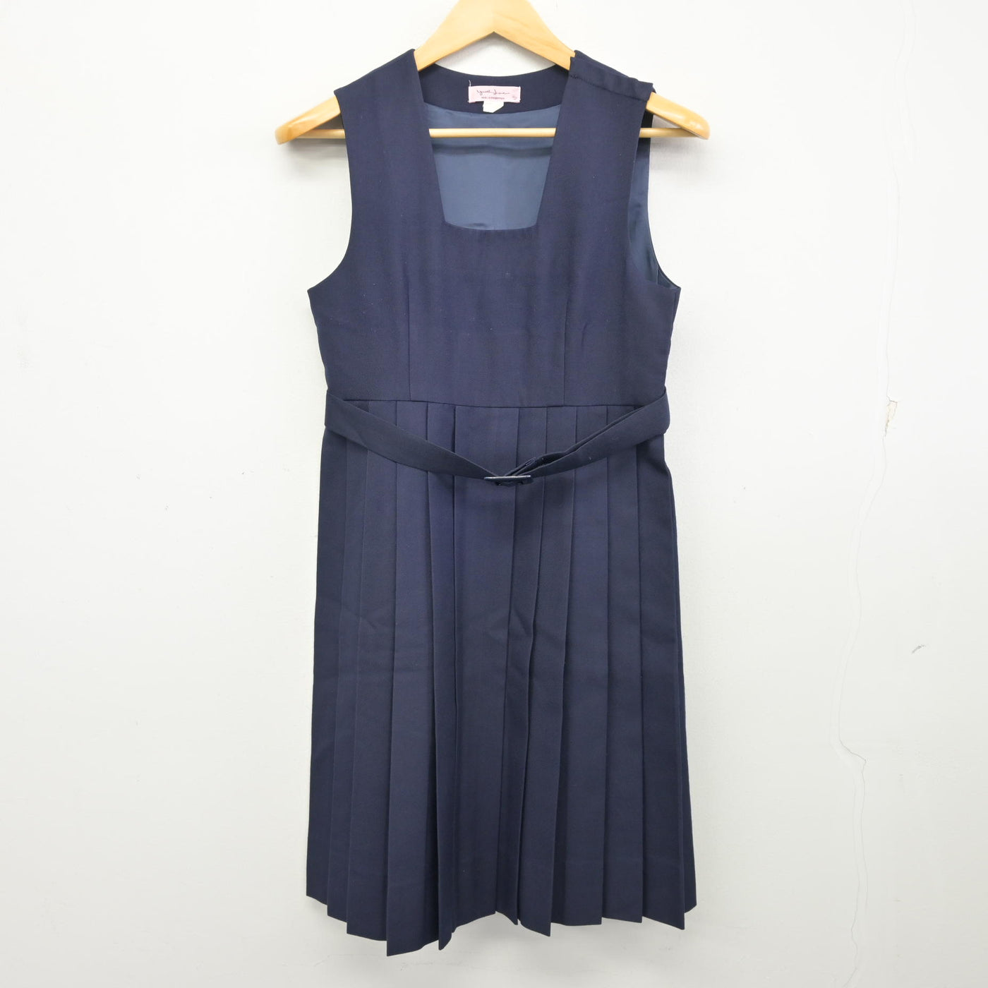 【中古】熊本県 人吉市立第二中学校 女子制服 3点 (セーラー服・ジャンパースカート) sf099396
