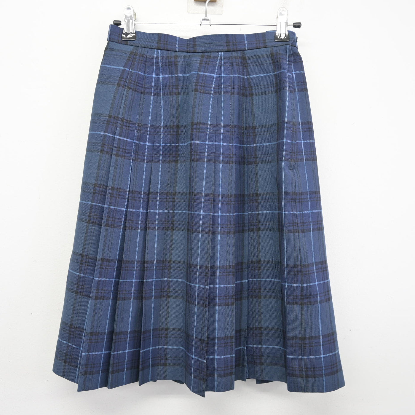 【中古】北海道 江別市立中央中学校 女子制服 4点 (ブレザー・ベスト・スカート) sf099399