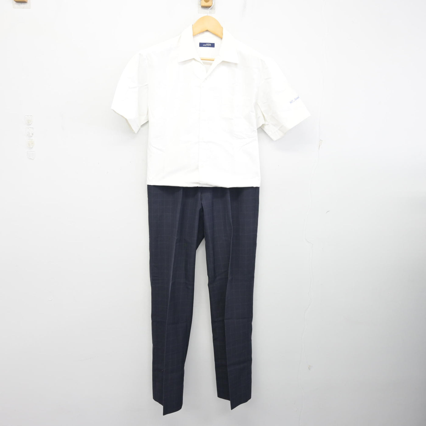 中古】長崎県 佐世保工業高等専門学校 男子制服 3点 (シャツ・ズボン