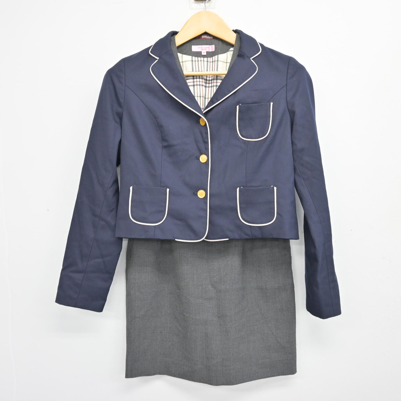 【中古】韓国 学校名不明 女子制服 3点 (ブレザー・ベスト・スカート) sf099500