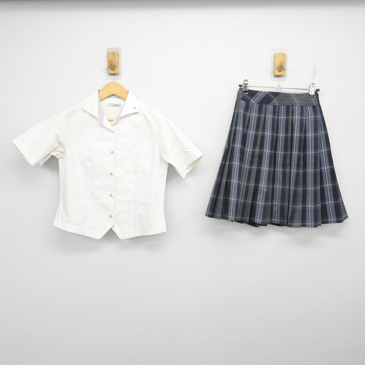 中古】東京都 八王子実践高等学校/旧制服 女子制服 2点 (シャツ