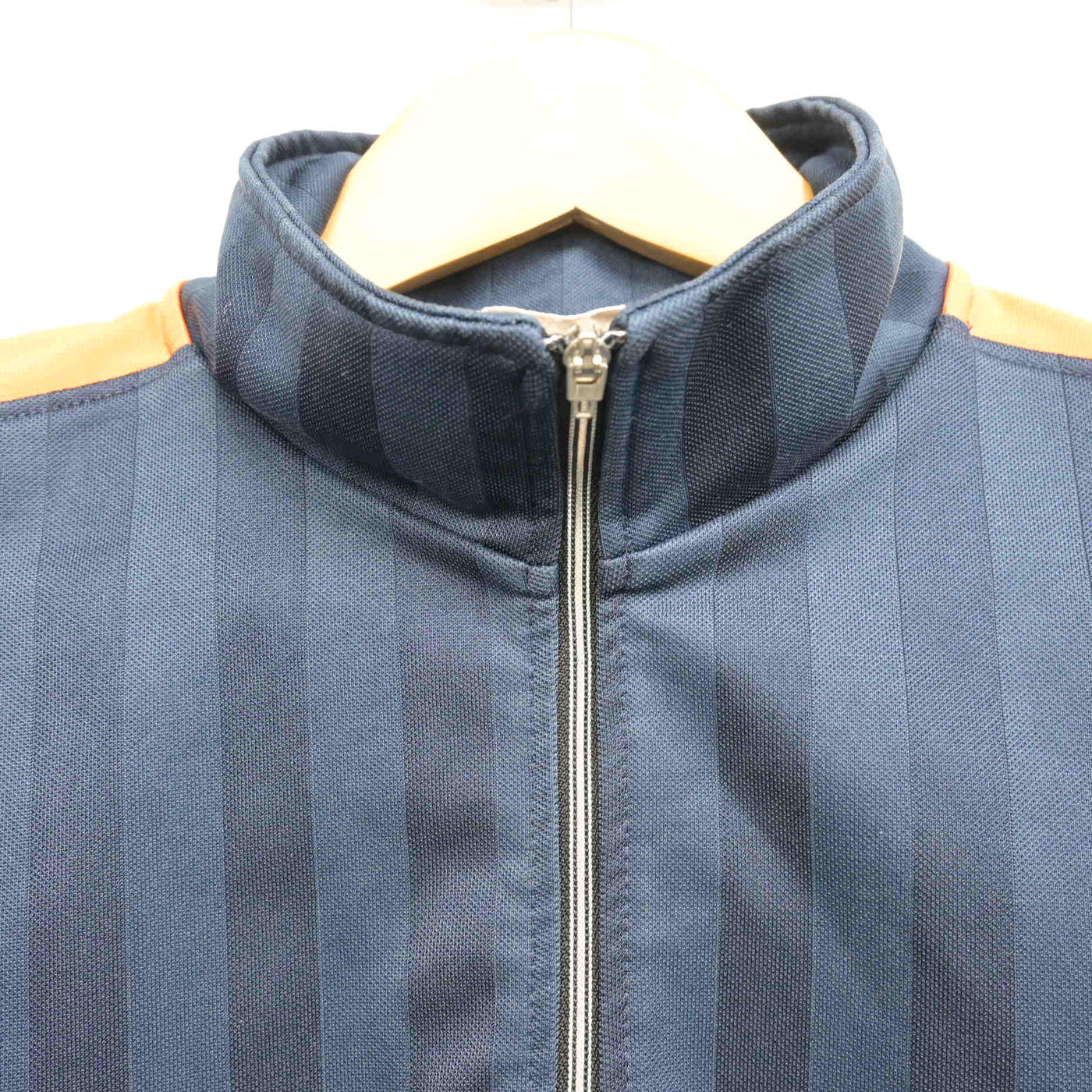 【中古】大阪府 桜丘中学校 女子制服 1点 (ジャージ 上) sf099527