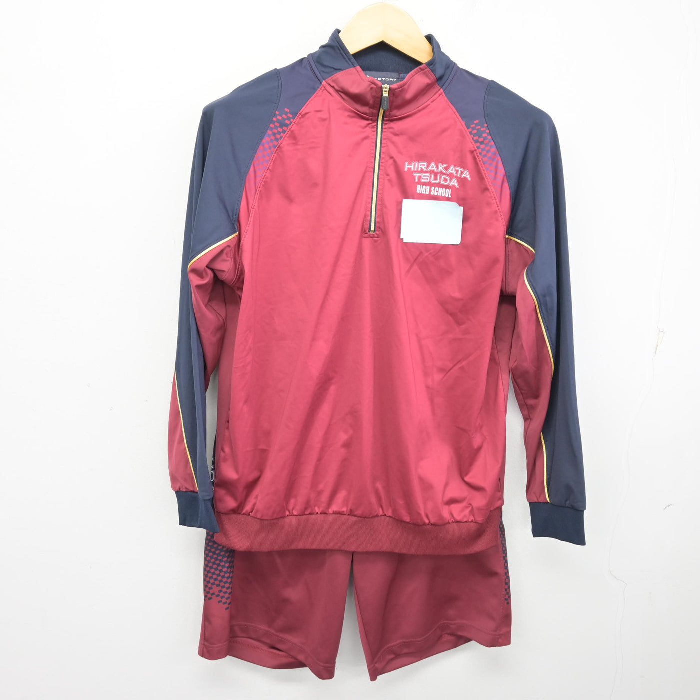 【中古】大阪府 枚方津田高等学校 女子制服 3点 (ジャージ 上・体操服 上・体操服 下) sf099535