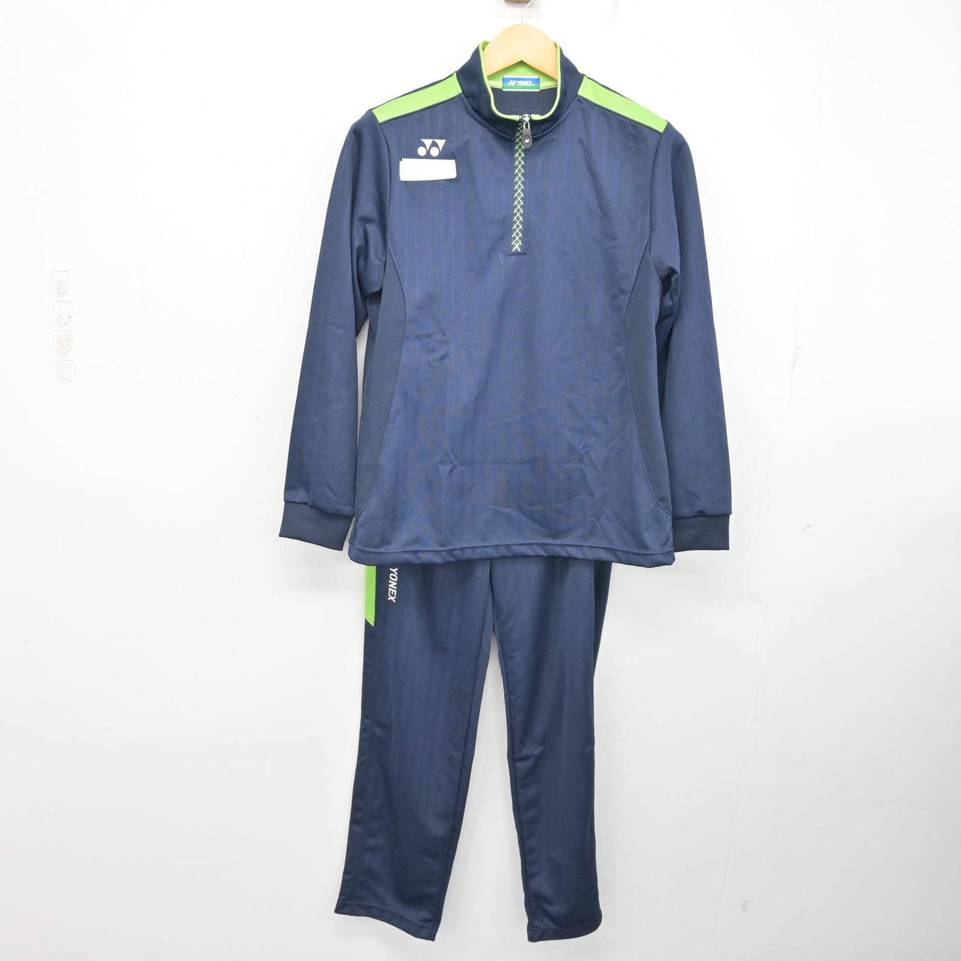【中古】愛媛県 松山学院高等学校 女子制服 2点 (ジャージ 上・ジャージ 下) sf099551