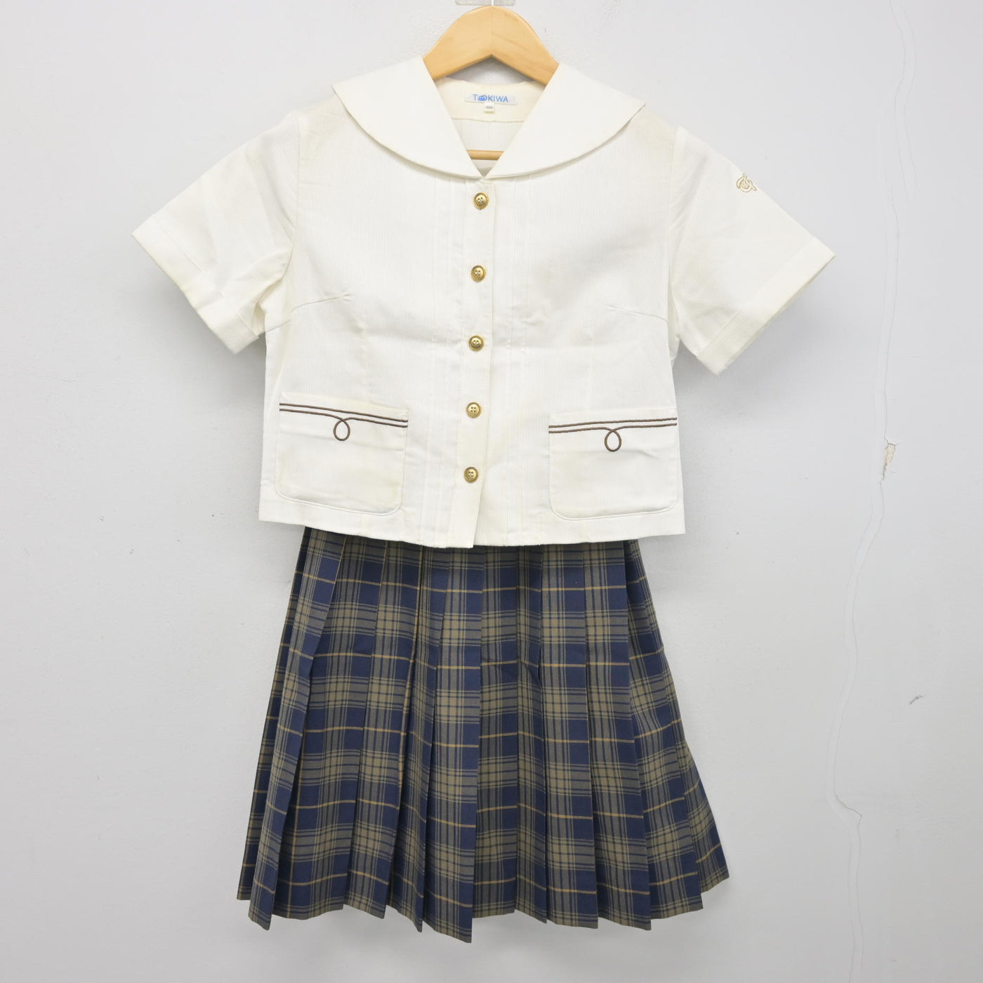 【中古】大分県 大分東明高等学校 女子制服 2点 (セーラー服・スカート) sf099597