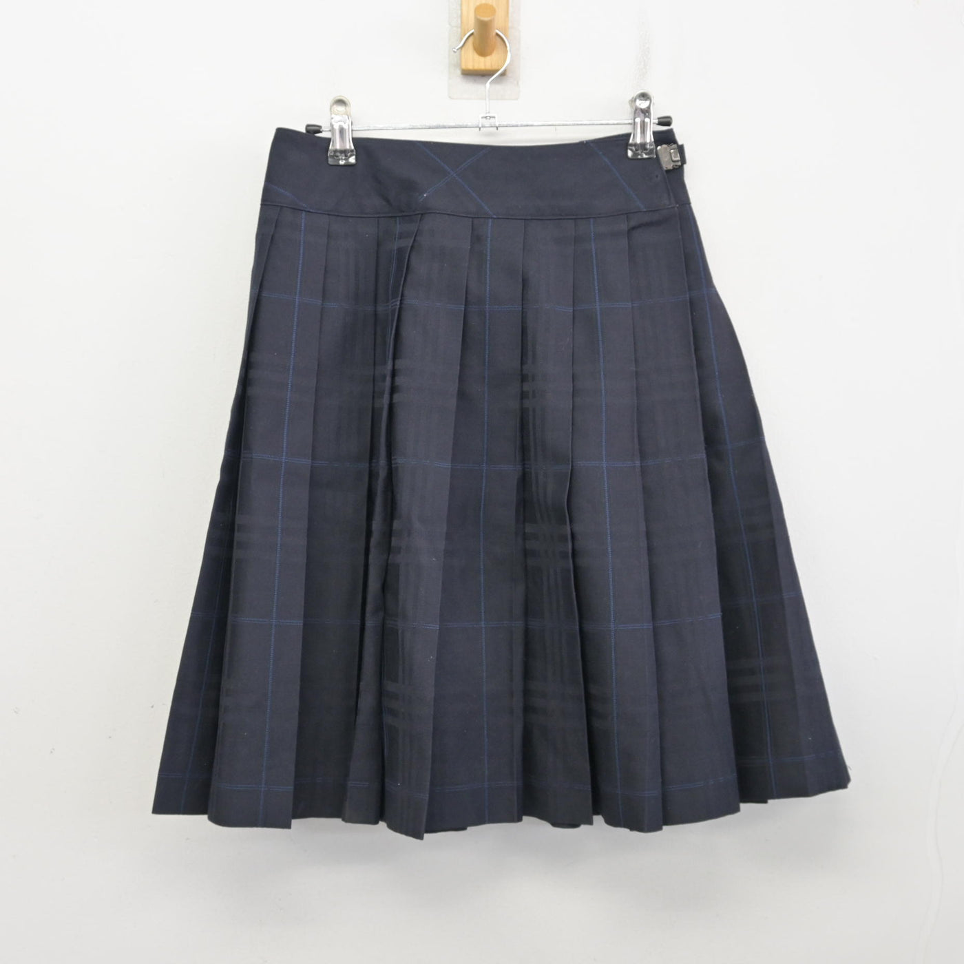 【中古】東京都 赤羽北桜高等学校 女子制服 4点 (ブレザー・シャツ・スカート) sf099743