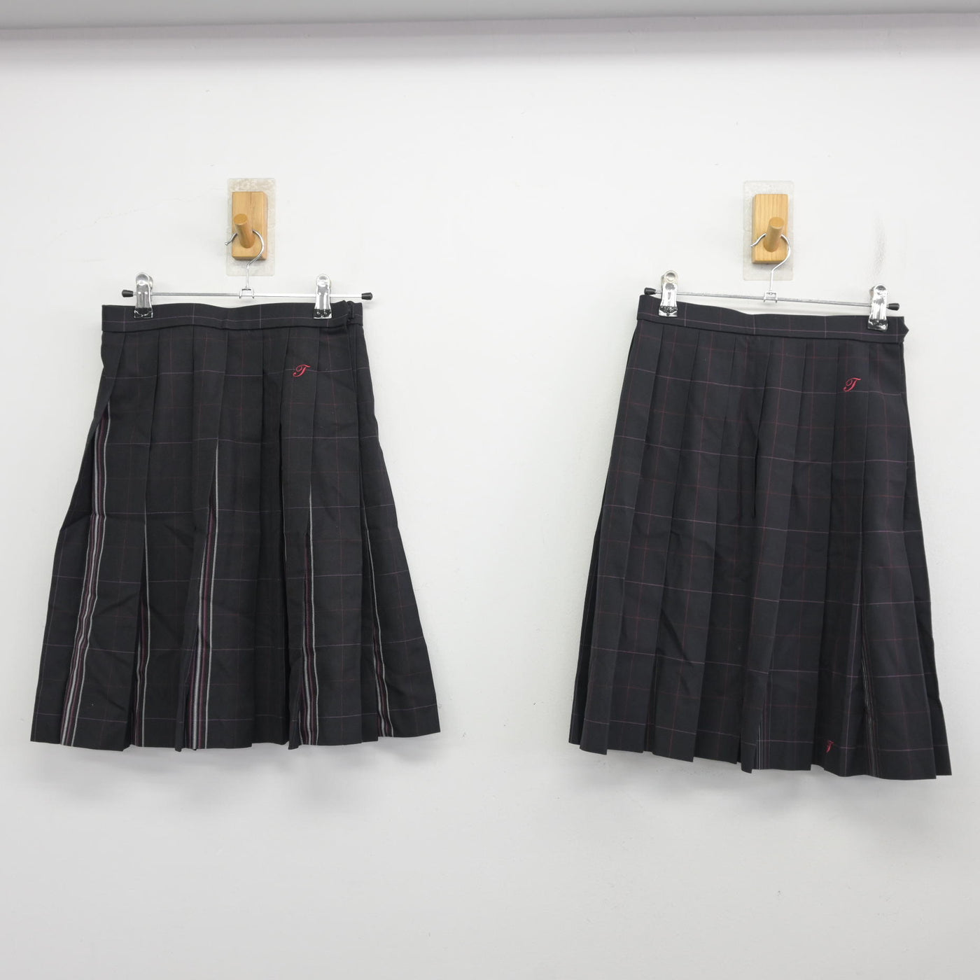 【中古】宮城県 登米総合産業高等学校 女子制服 5点 (ブレザー・スカート) sf099754