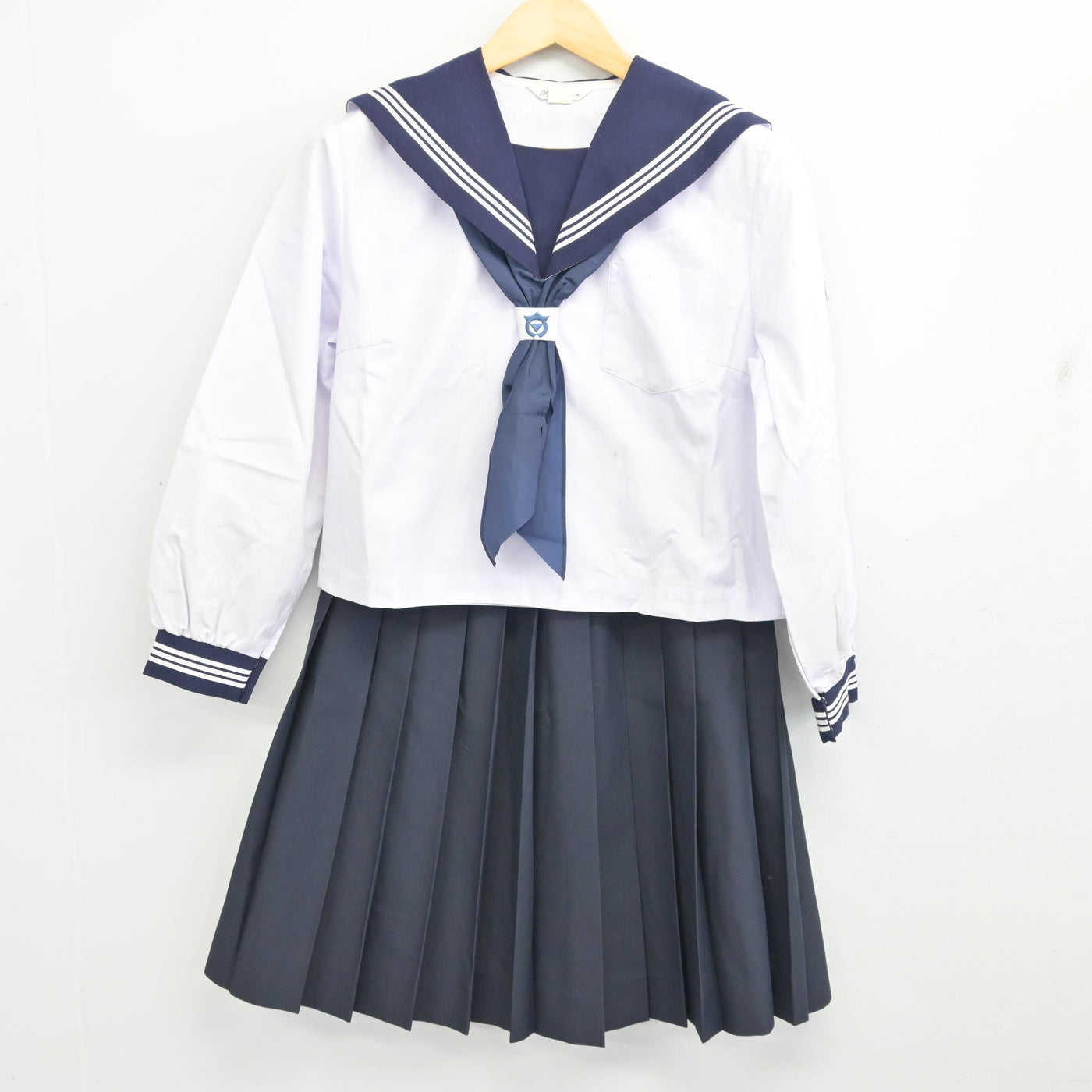 【中古】宮城県 南方中学校 女子制服 5点 (セーラー服・スカート) sf099757