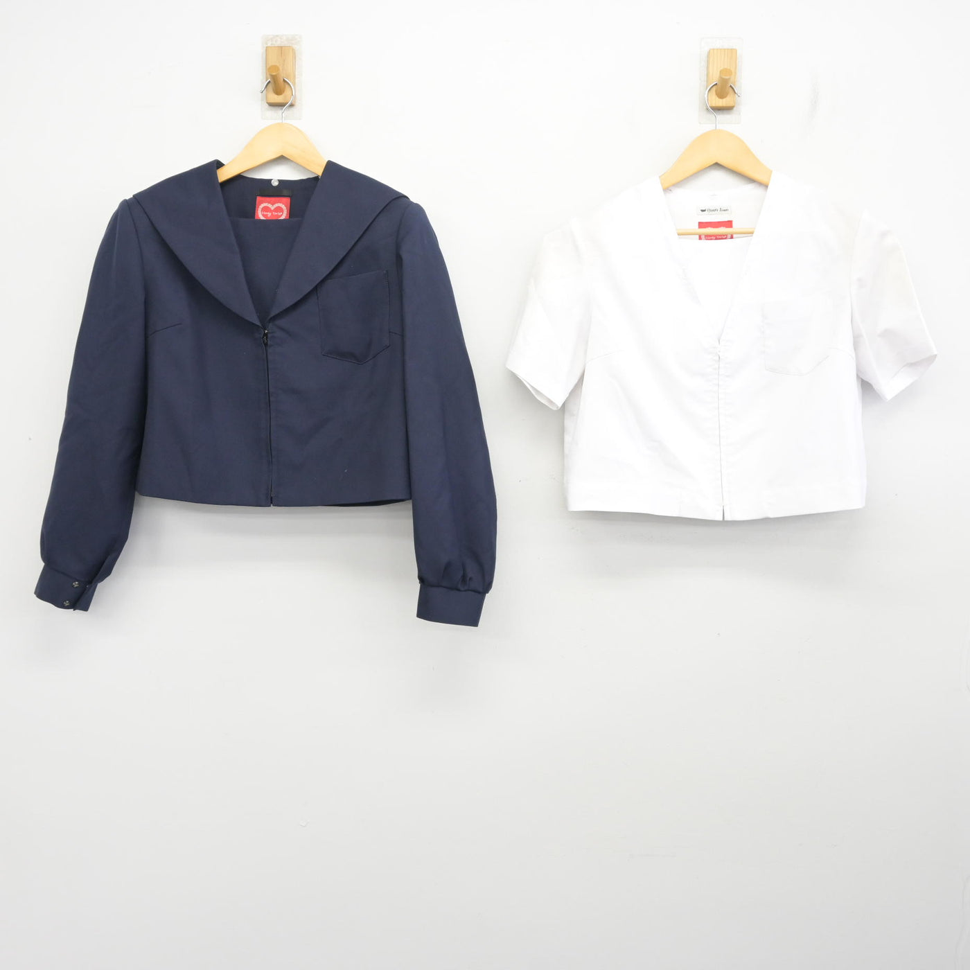 【中古】愛知県 守山中学校 女子制服 2点 (セーラー服・セーラー服) sf099816